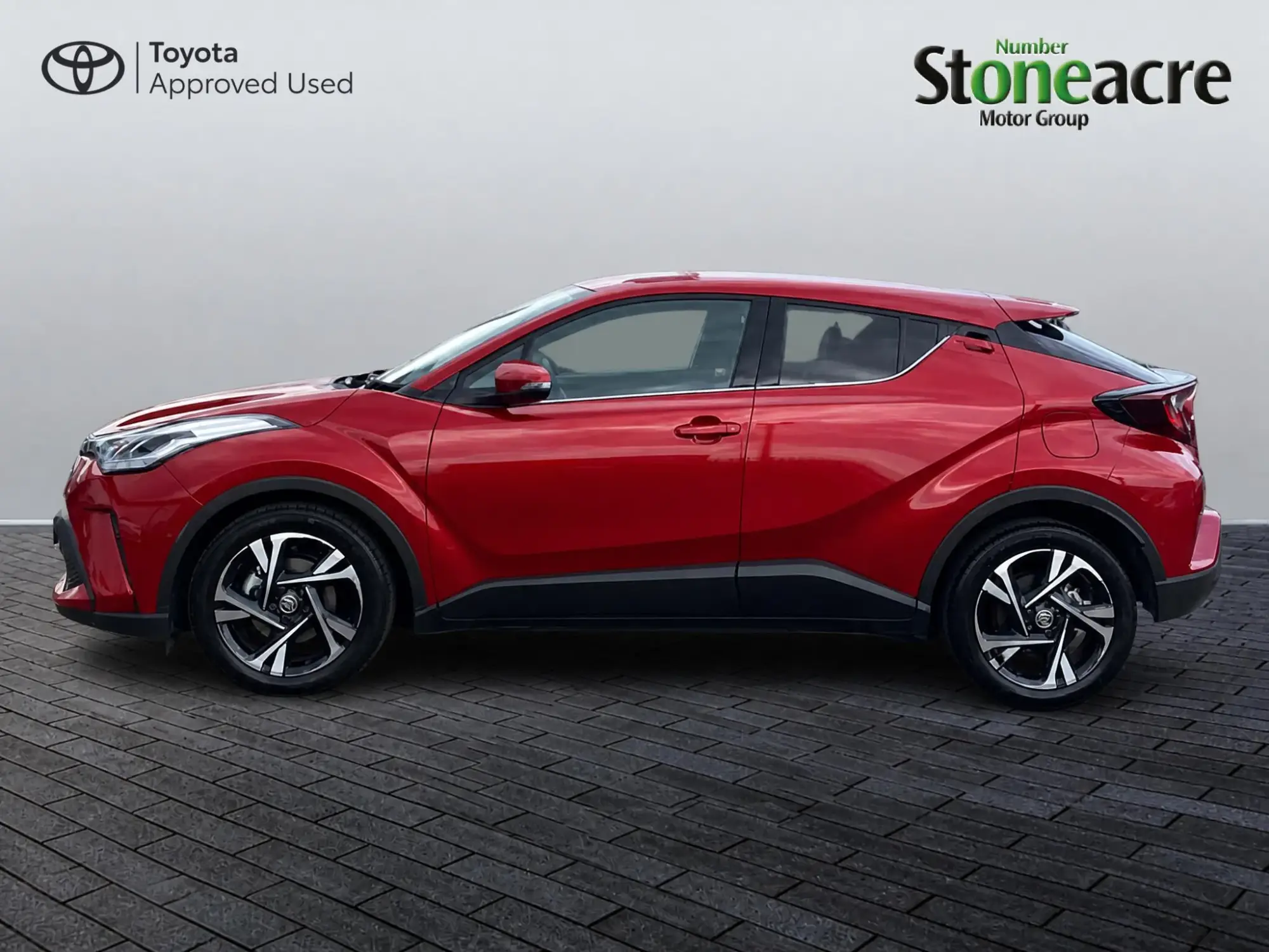 Toyota C-HR Self-Charging Hybrid Image 6