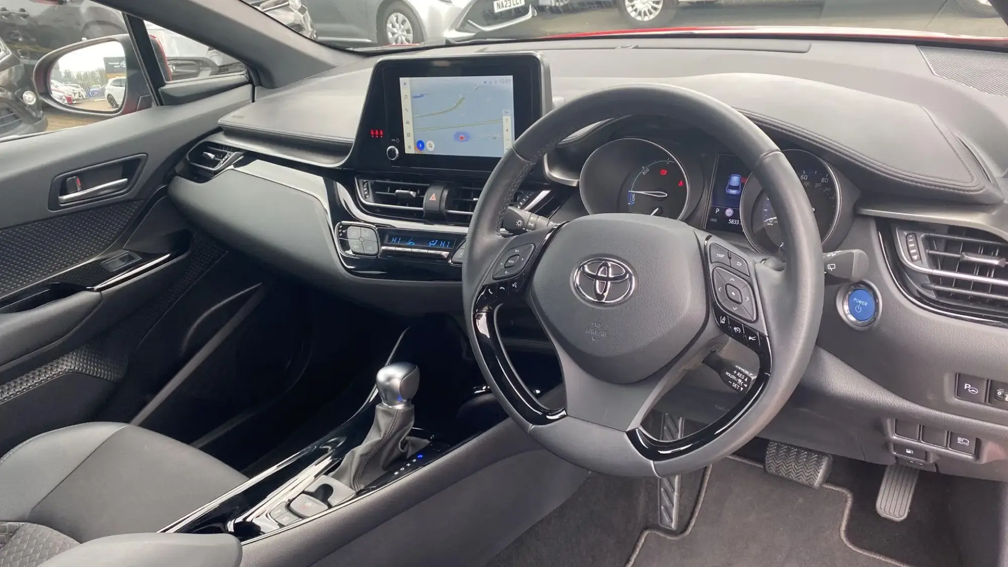 Toyota C-HR Self-Charging Hybrid Image 10
