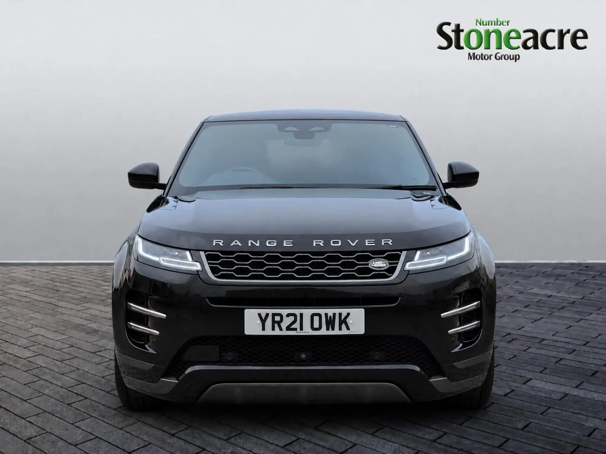 Land Rover Range Rover Evoque 2.0 D200 MHEV R-Dynamic S Auto 4WD Euro 6 (s/s) 5dr YR21OWK Image 2