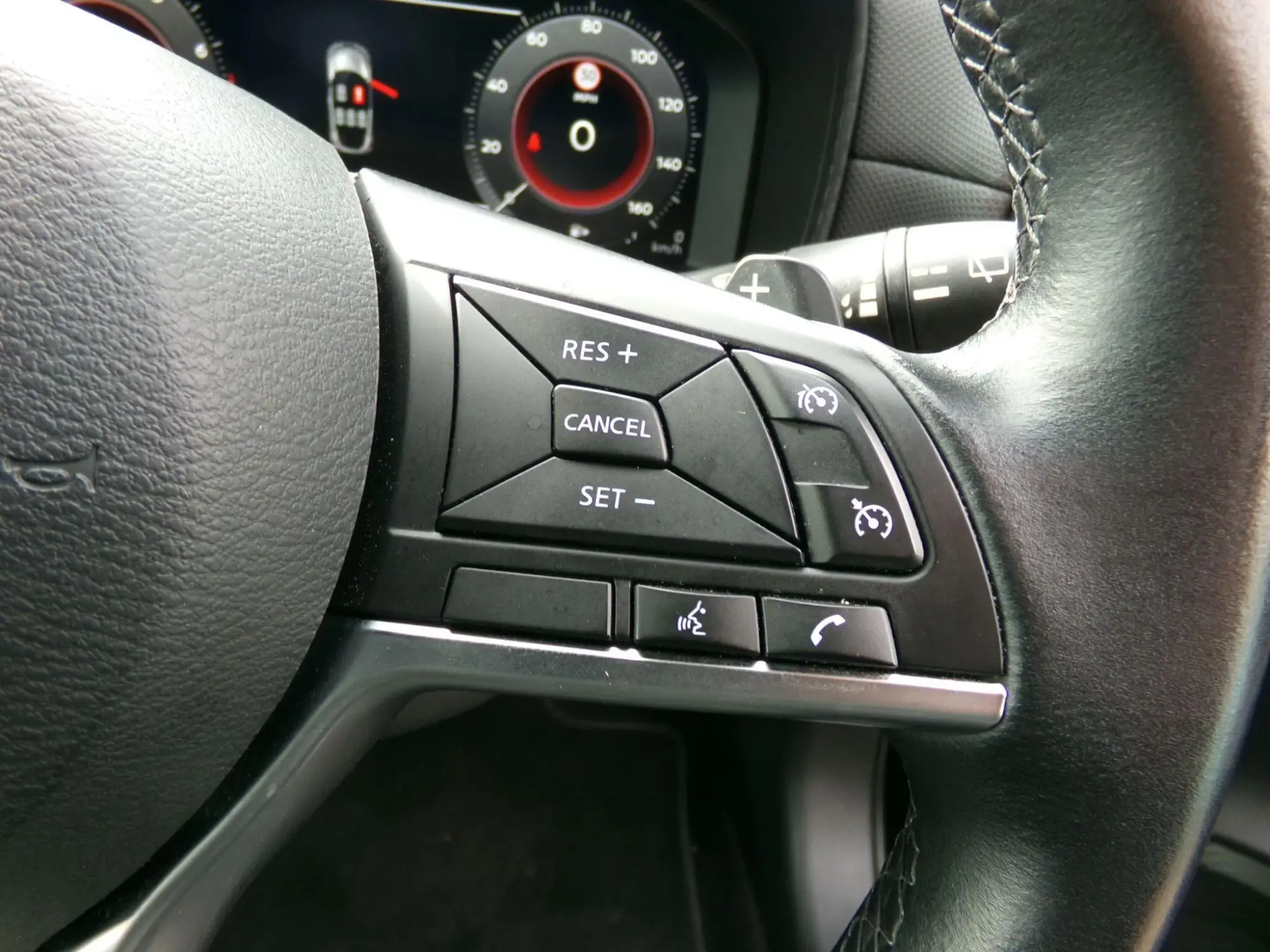 Nissan Juke Image 17