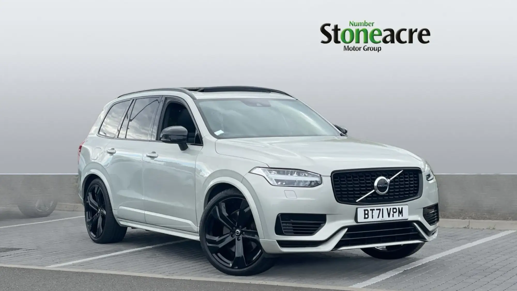 Volvo XC90 R-Design Pro T8 Twin Engine AWD BT71VPM Image 1