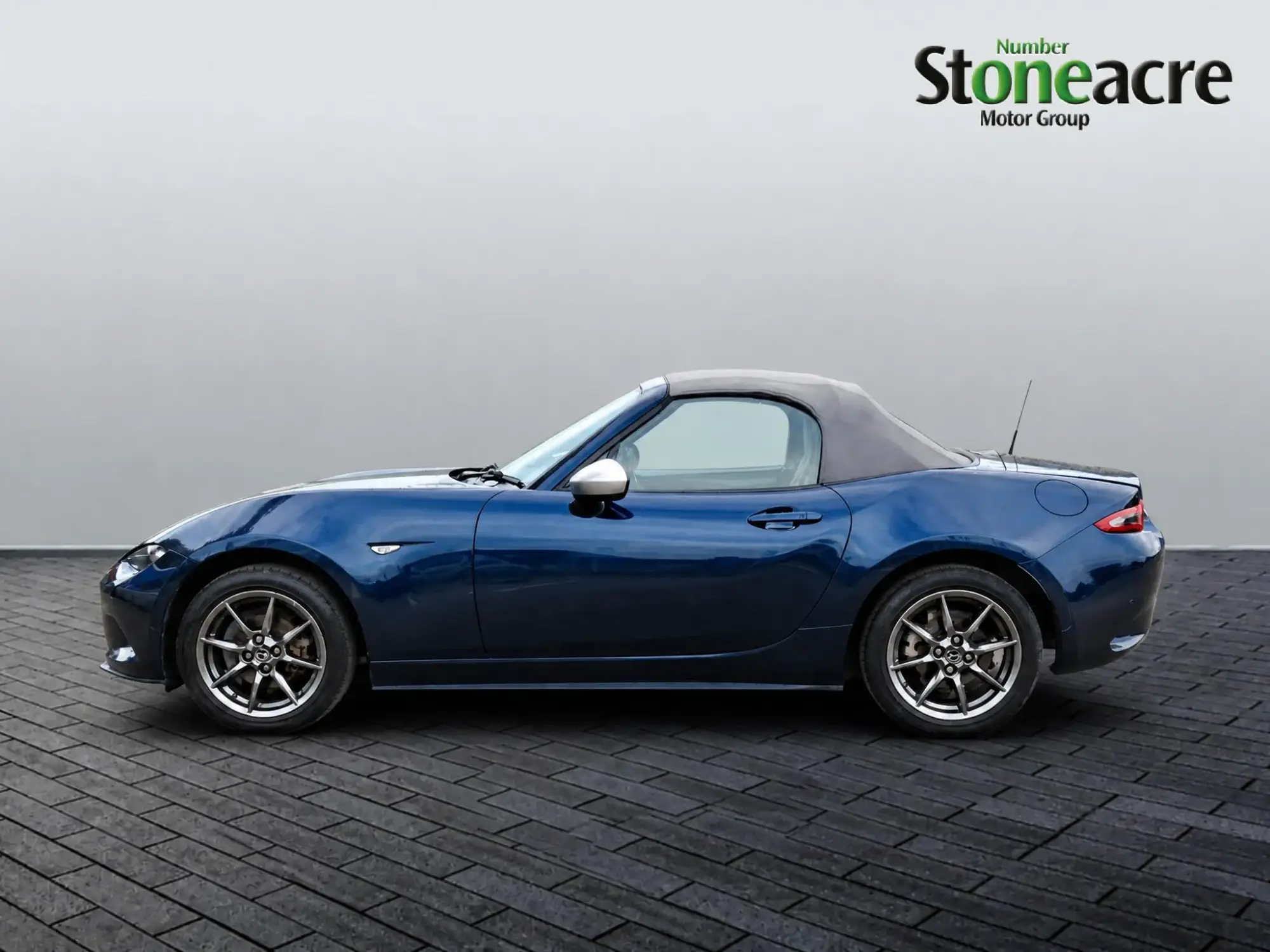 Mazda MX-5 Image 7 Mazda MX-5 Image 7