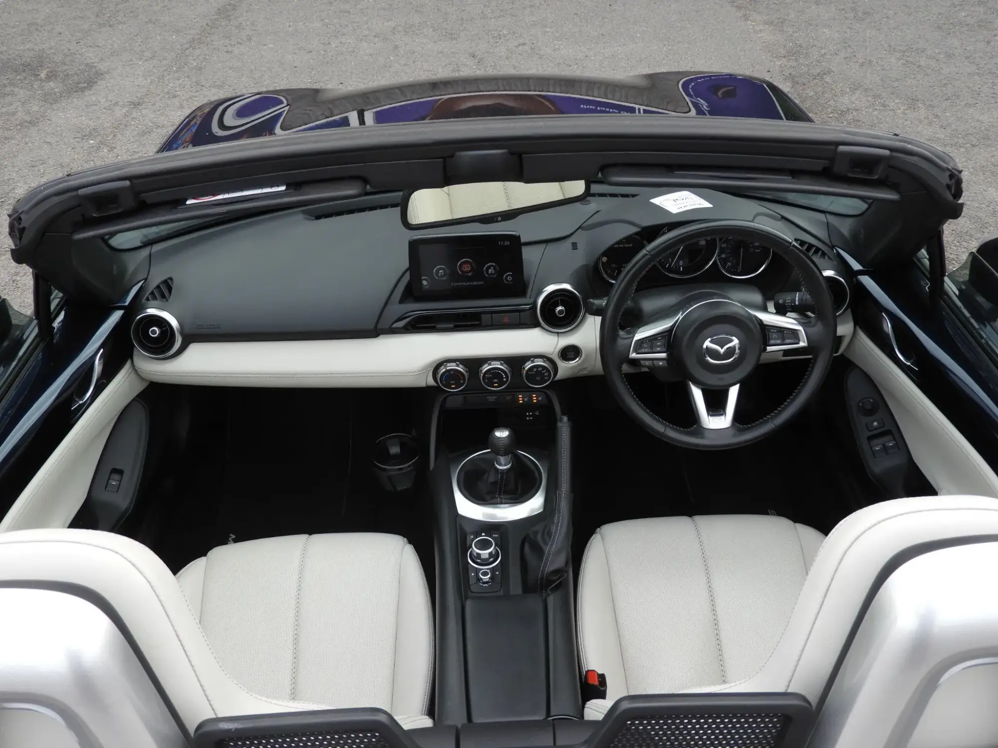 Mazda MX-5 Image 10 Mazda MX-5 Image 10