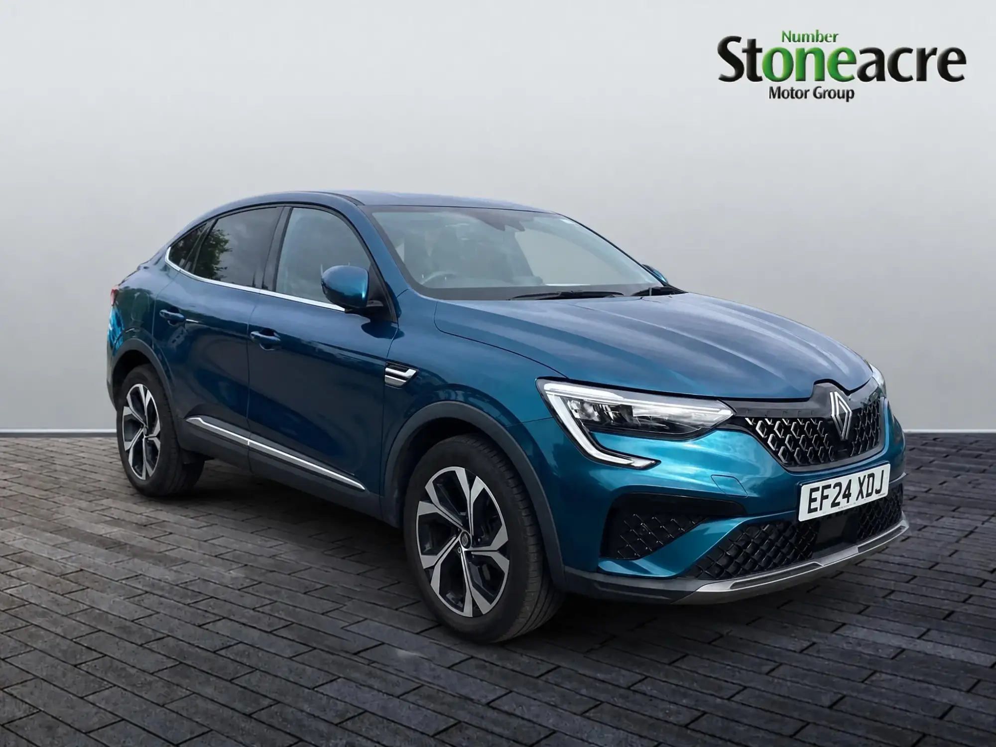 Renault Arkana E-Tech 1.6 E-TECH techno Auto 2WD Euro 6 (s/s) 5dr EF24XDJ Image 1 Renault Arkana E-Tech 1.6 E-TECH techno Auto 2WD Euro 6 (s/s) 5dr EF24XDJ Image 1