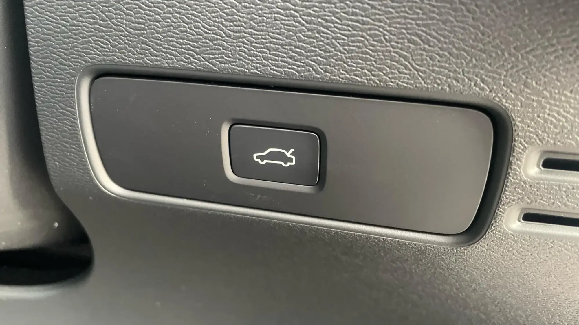Volvo XC40 Image 35