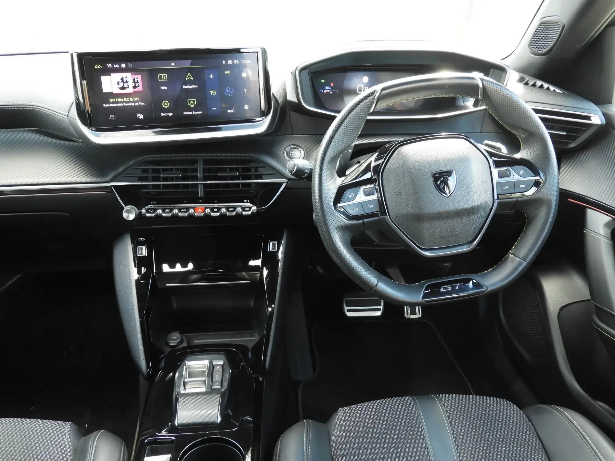 Peugeot 2008 Image 14