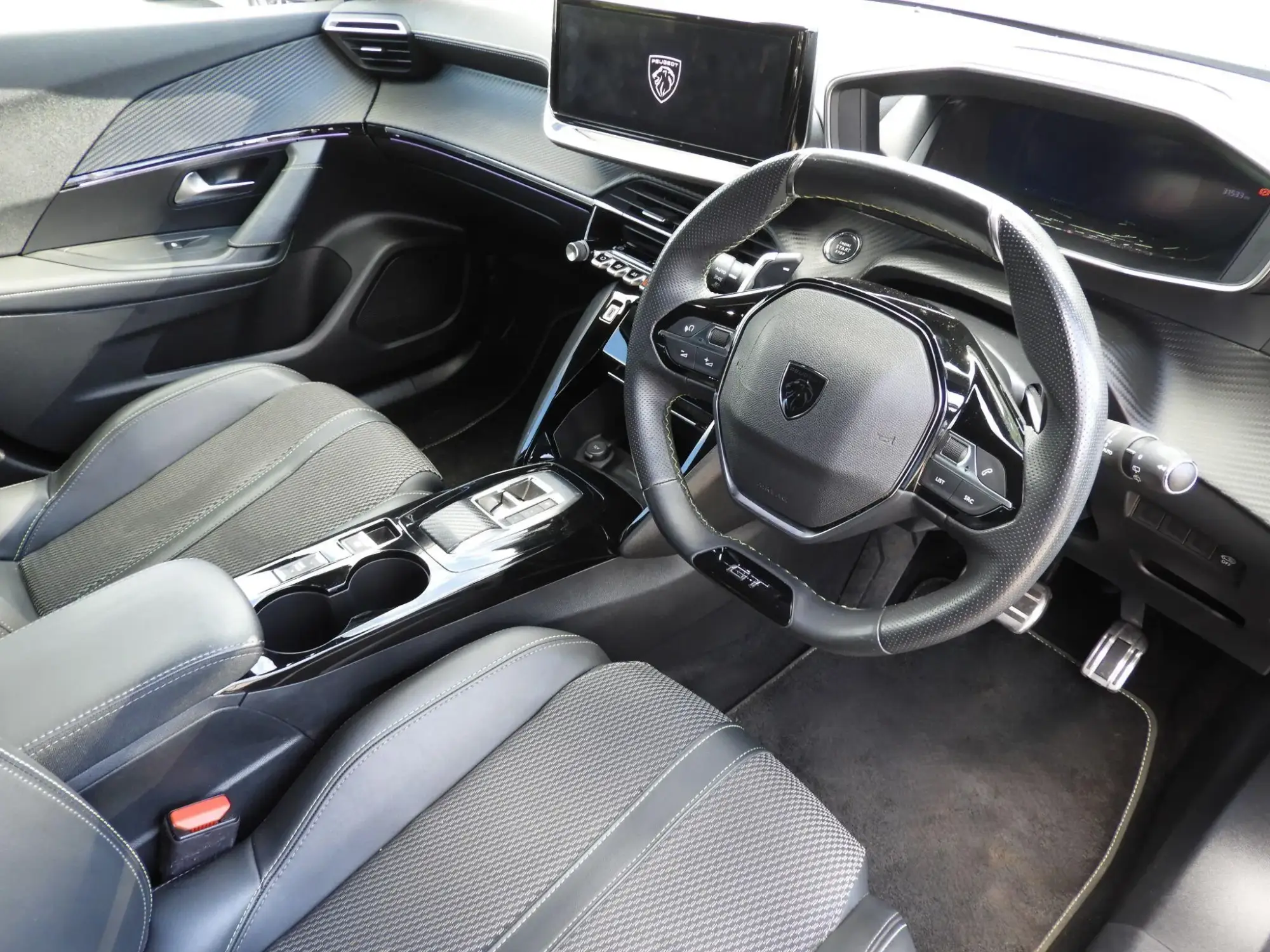 Peugeot 2008 Image 16