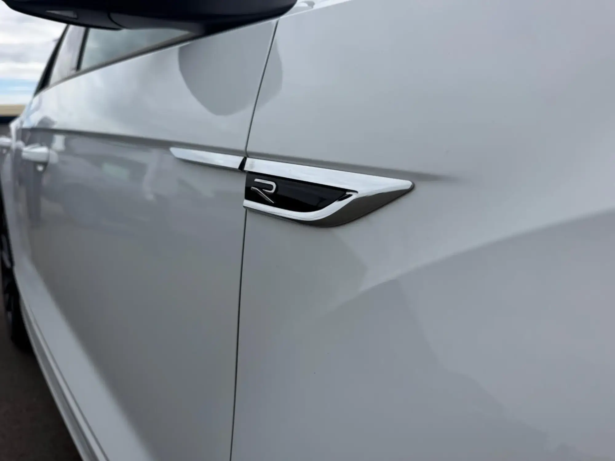 Volkswagen T-Roc Image 21