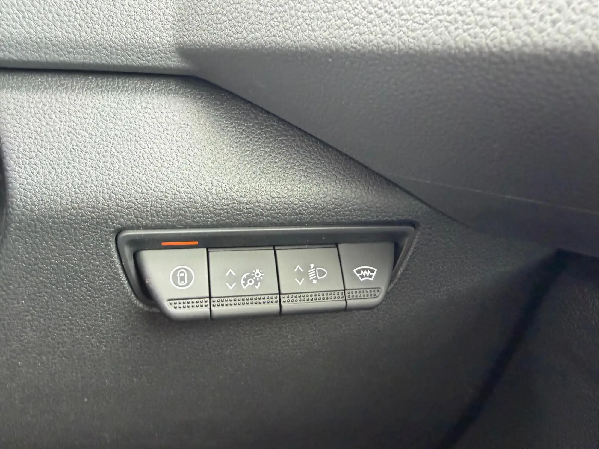 Nissan Interstar Image 8 Nissan Interstar Image 8
