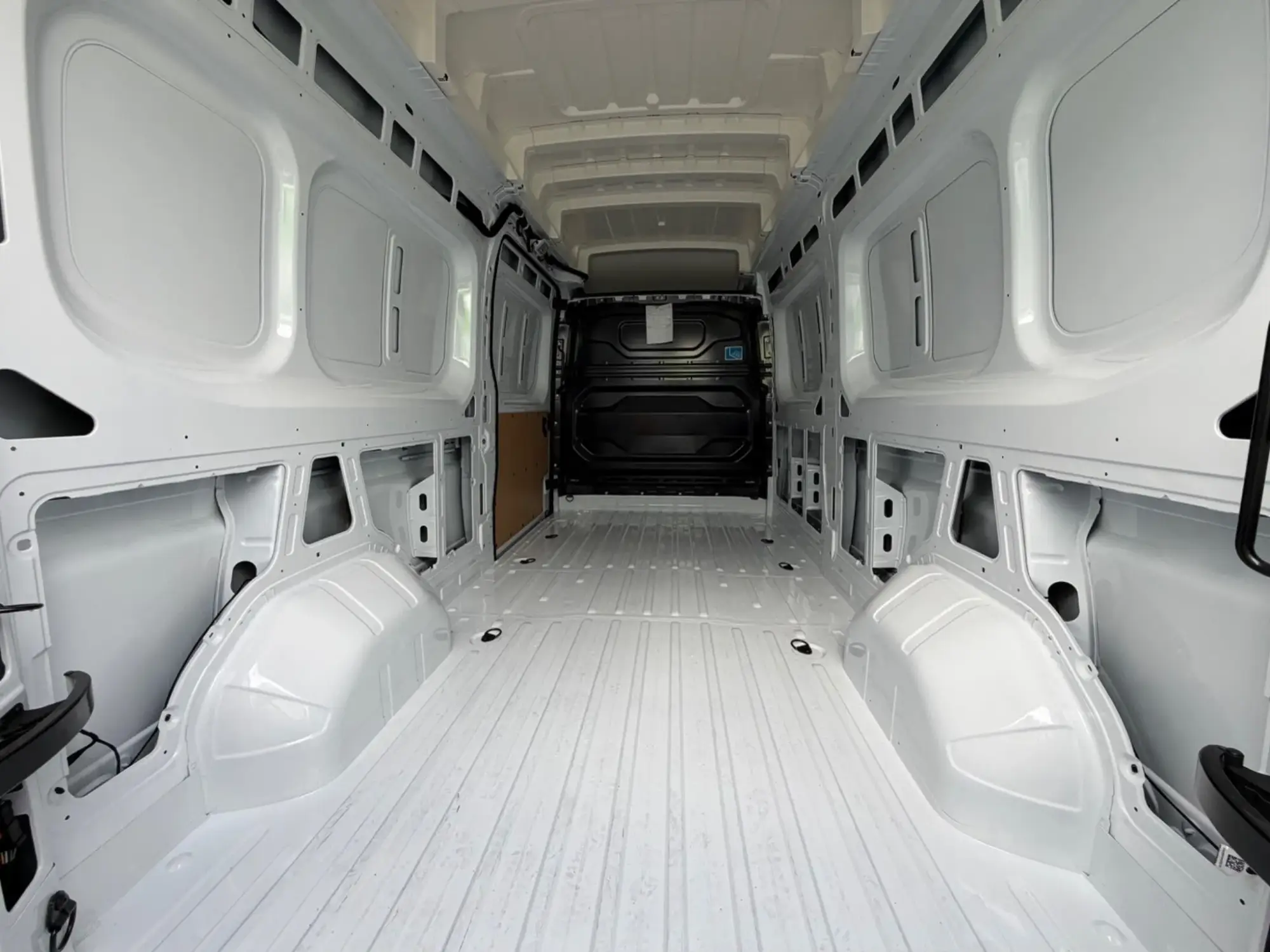 Nissan Interstar Image 10 Nissan Interstar Image 10