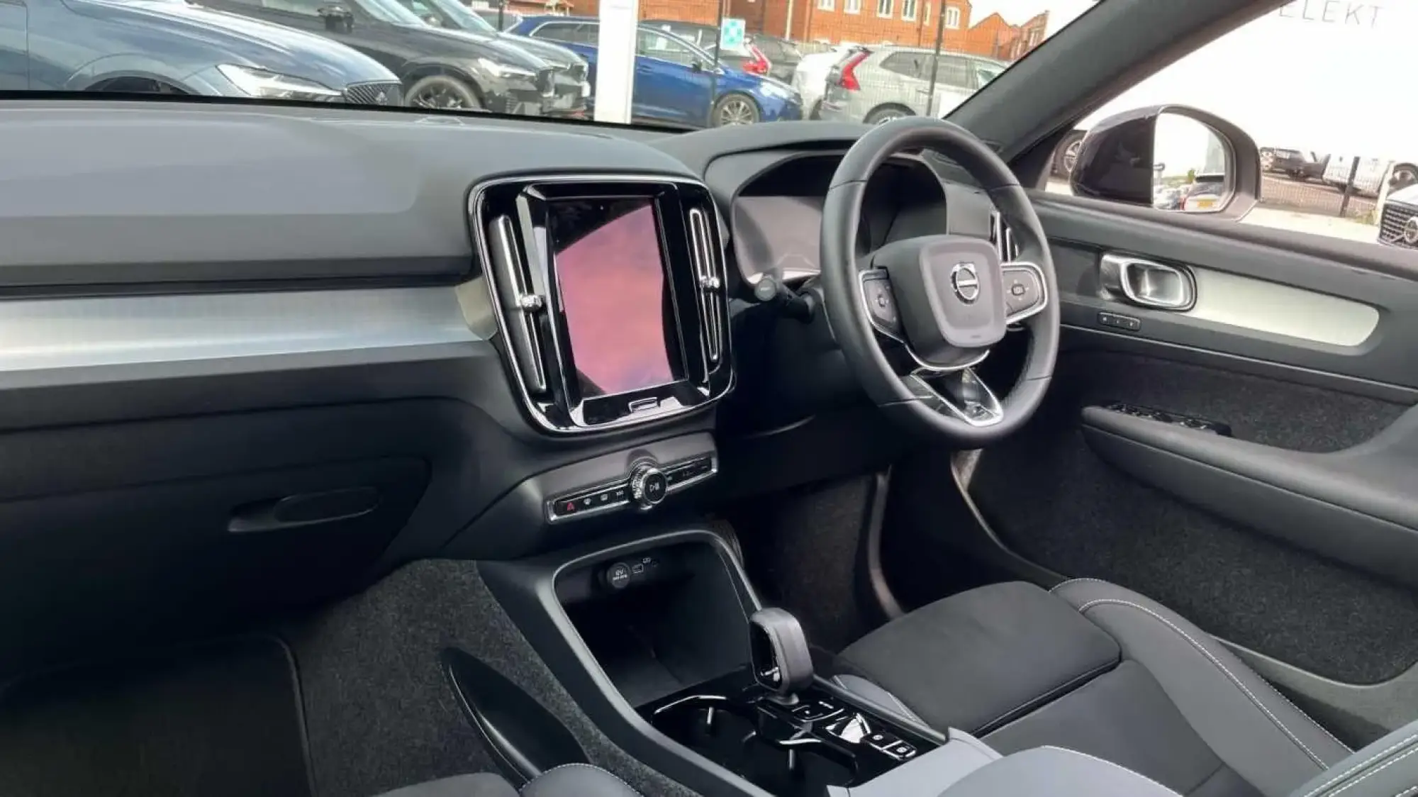 Volvo XC40 Image 8 Volvo XC40 Image 8