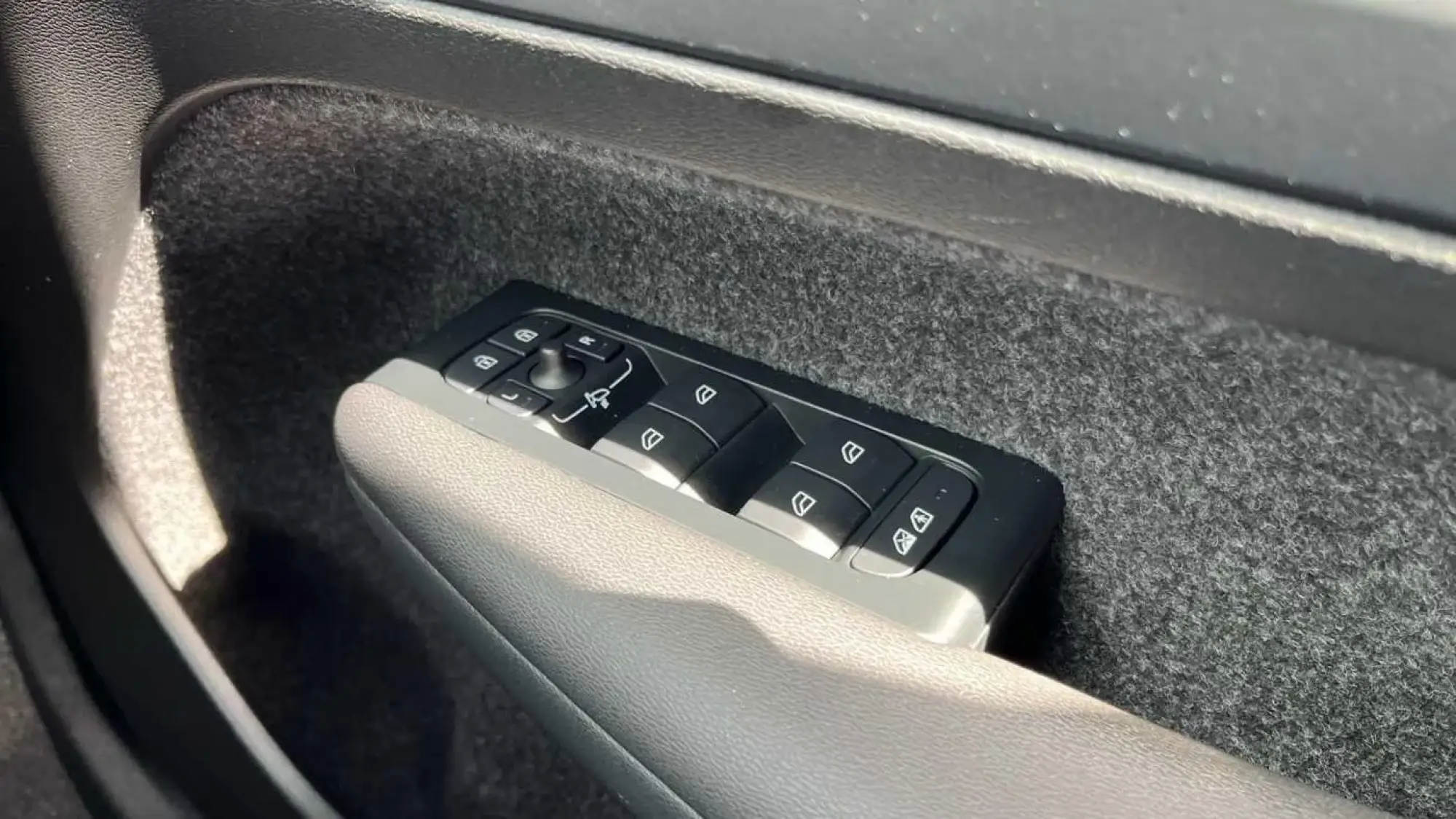 Volvo XC40 Image 20 Volvo XC40 Image 20
