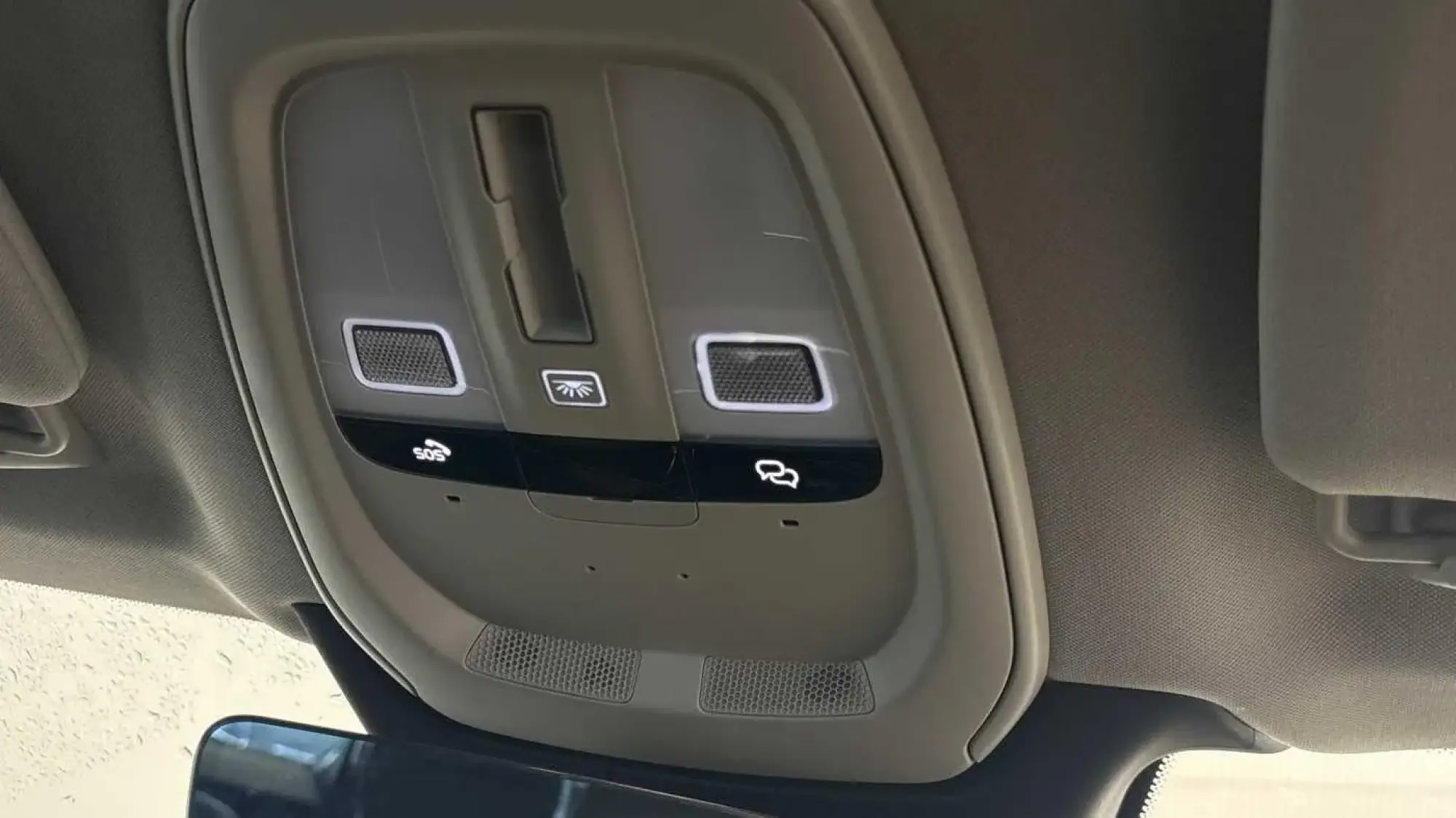 Volvo XC90 Plug-In Hybrid Image 16 Volvo XC90 Plug-In Hybrid Image 16