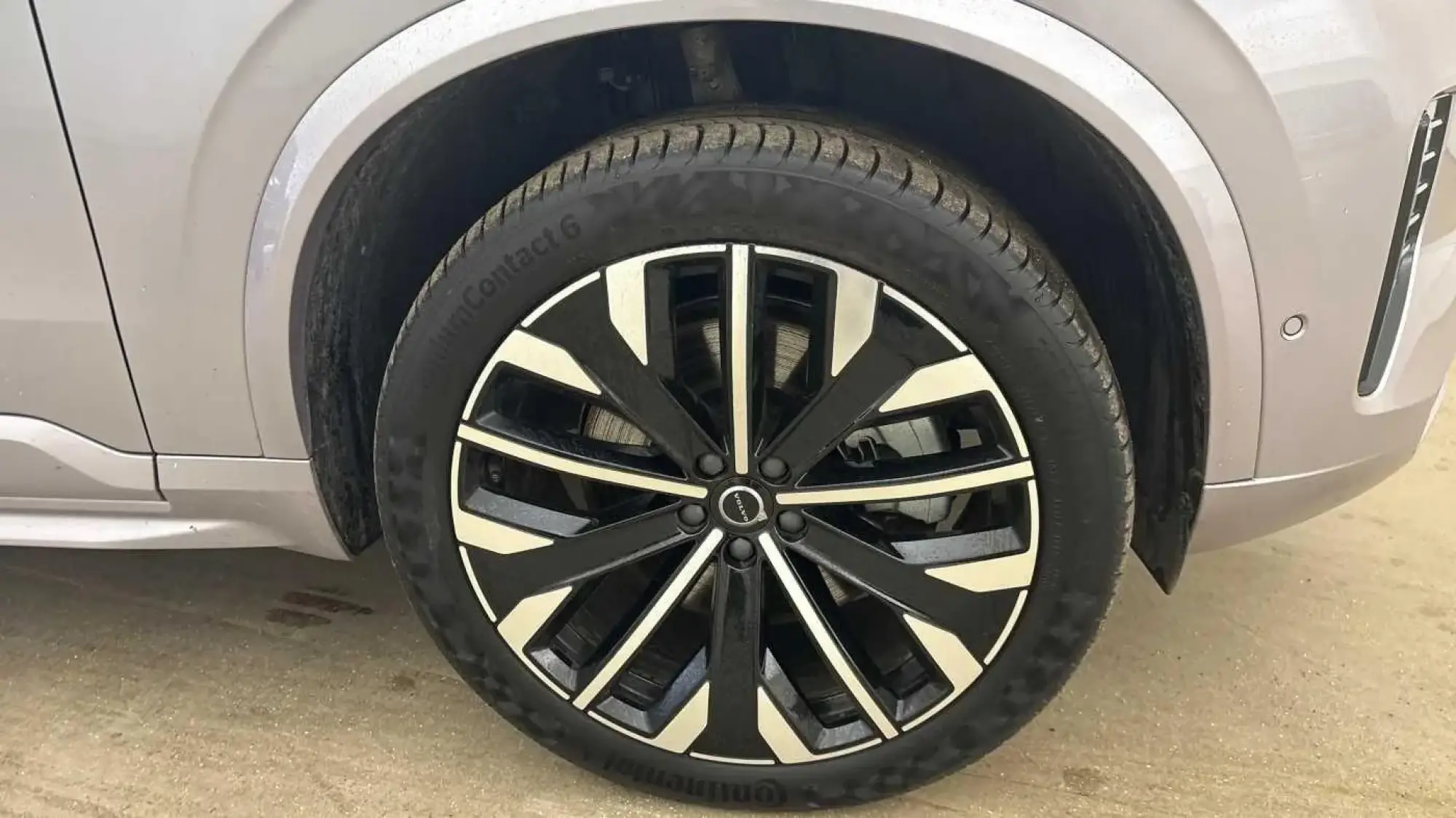 Volvo XC90 Plug-In Hybrid Image 23 Volvo XC90 Plug-In Hybrid Image 23