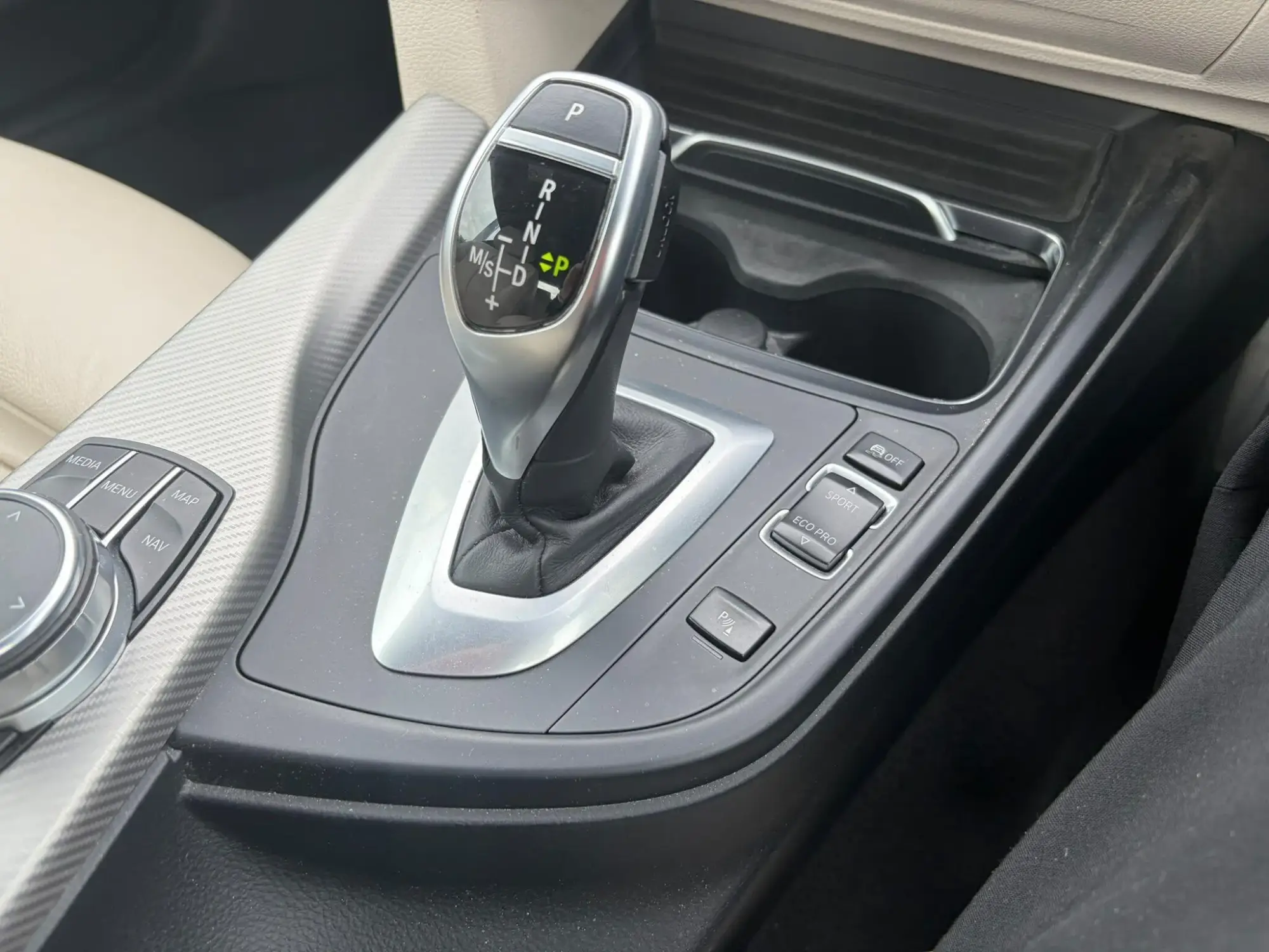 BMW 4 Series Image 14