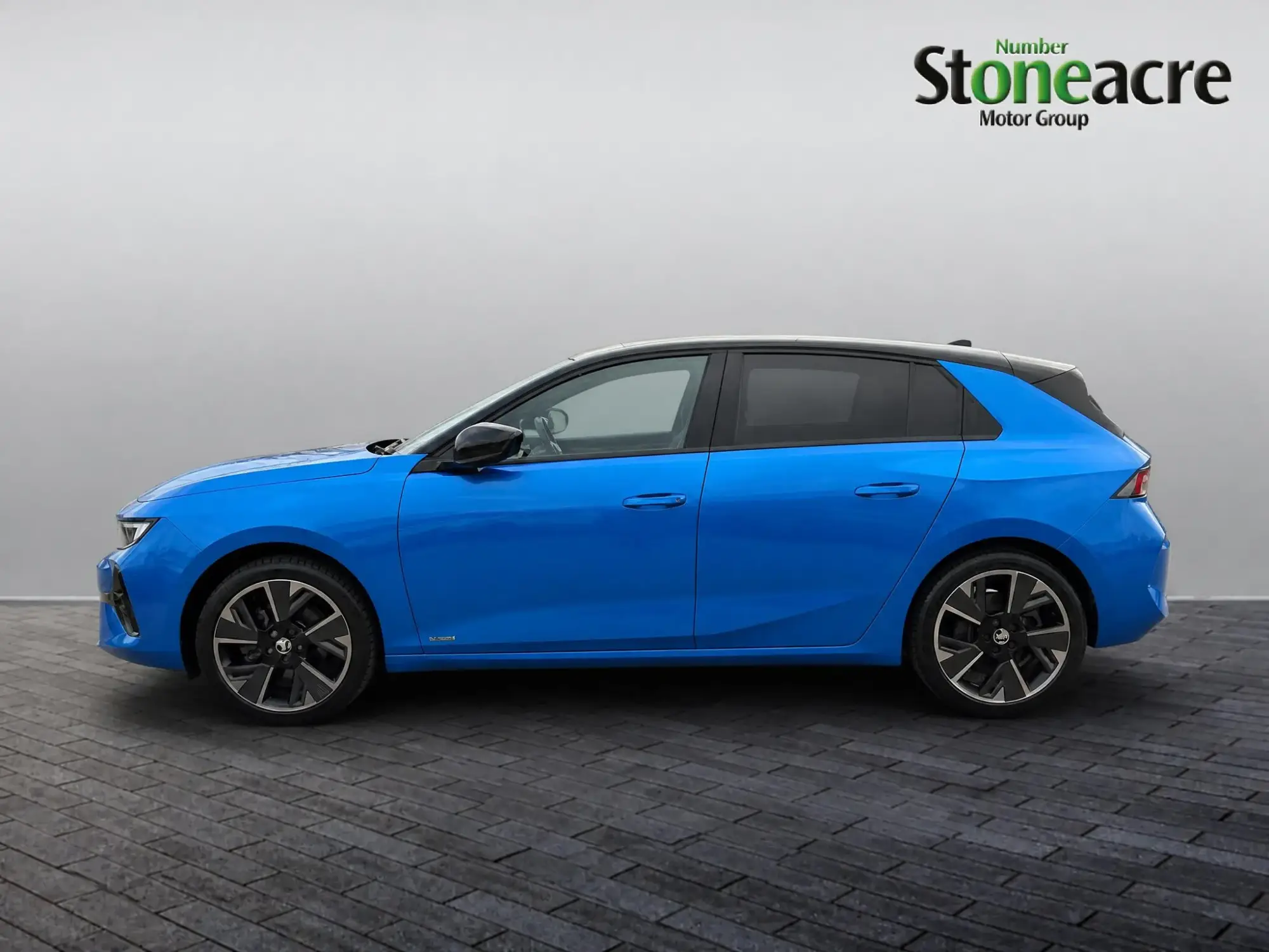 Vauxhall Astra Electric Image 6
