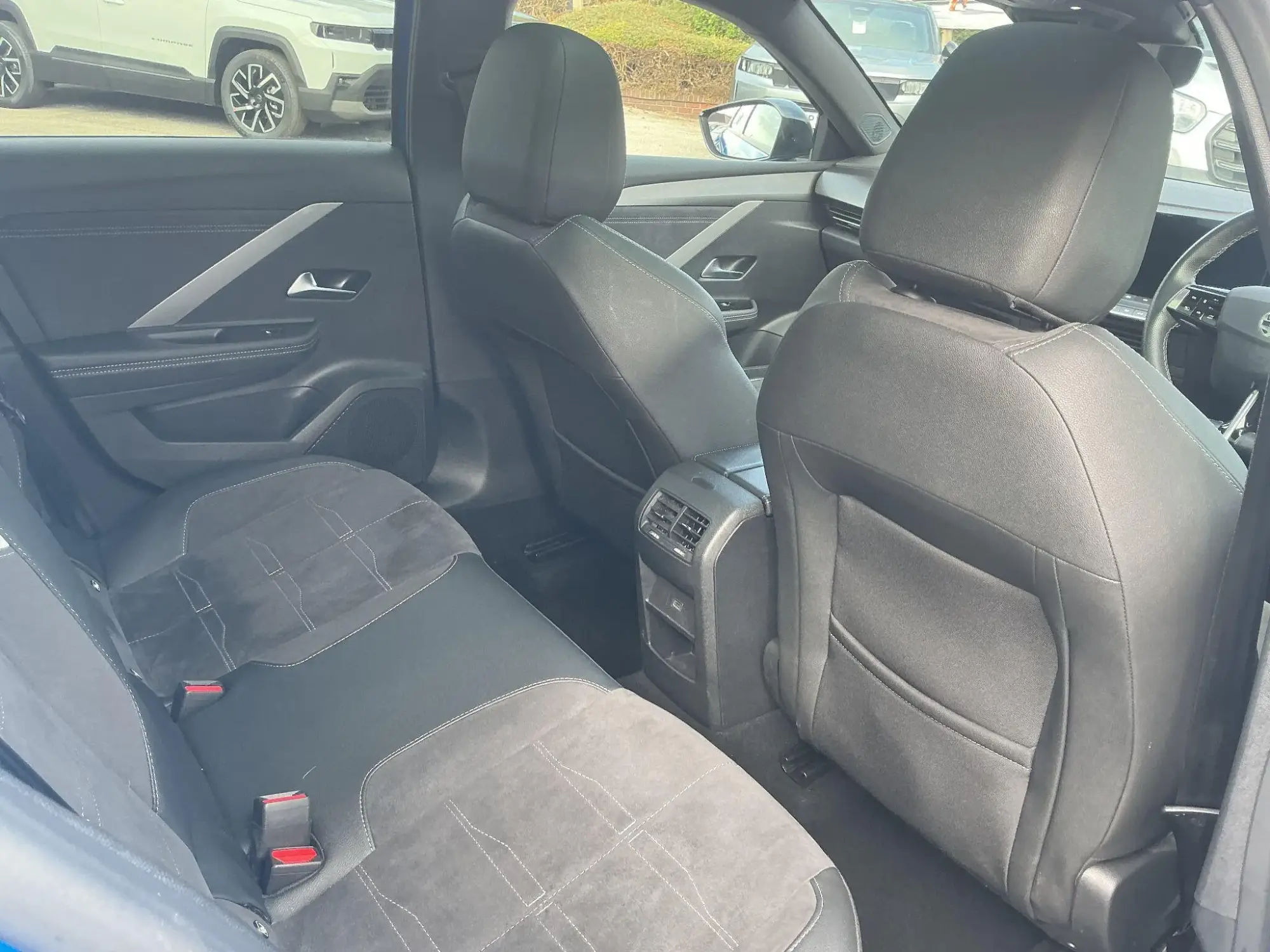 Vauxhall Astra Electric Image 17