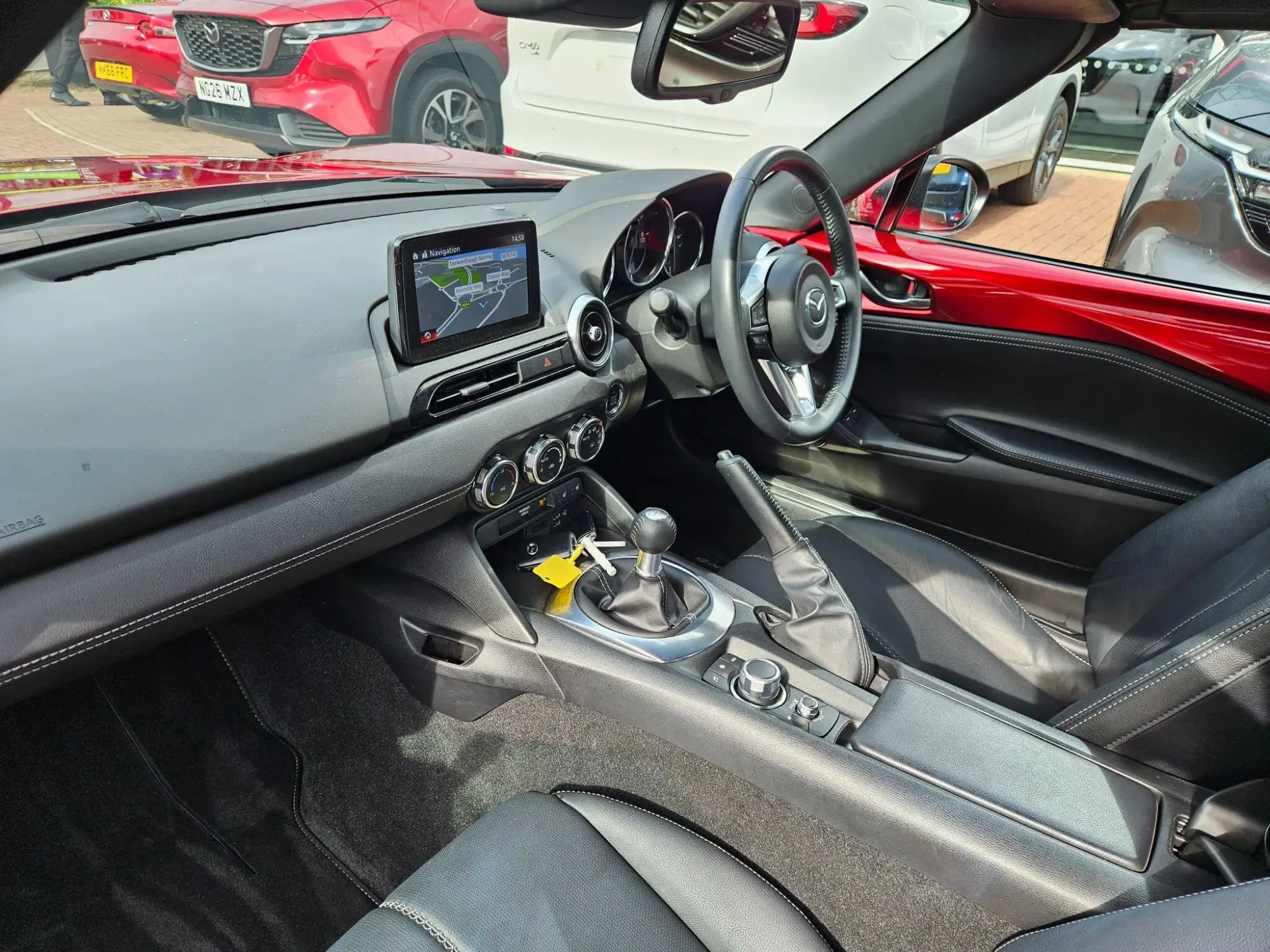 Mazda MX-5 Image 14 Mazda MX-5 Image 14