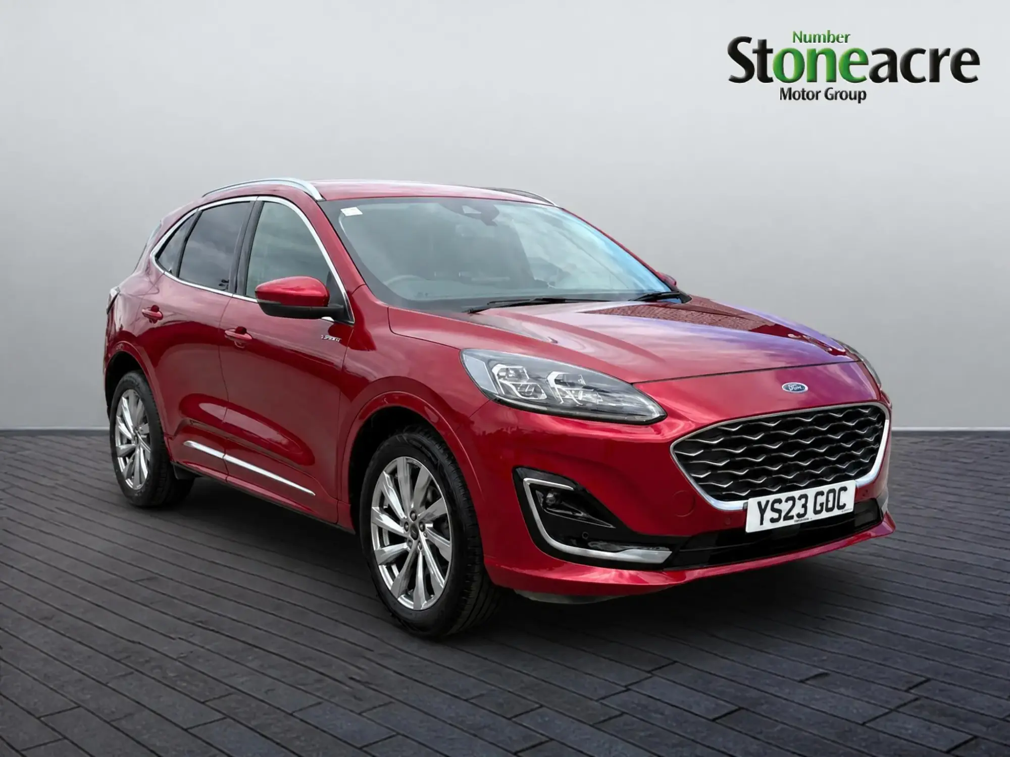 Ford Kuga 1.5T EcoBoost Vignale Euro 6 (s/s) 5dr YS23GOC Image 1 Ford Kuga 1.5T EcoBoost Vignale Euro 6 (s/s) 5dr YS23GOC Image 1