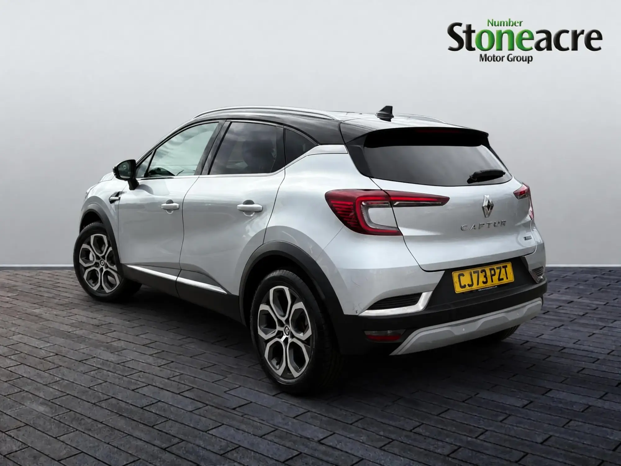 Renault Captur E-Tech Image 4 Renault Captur E-Tech Image 4