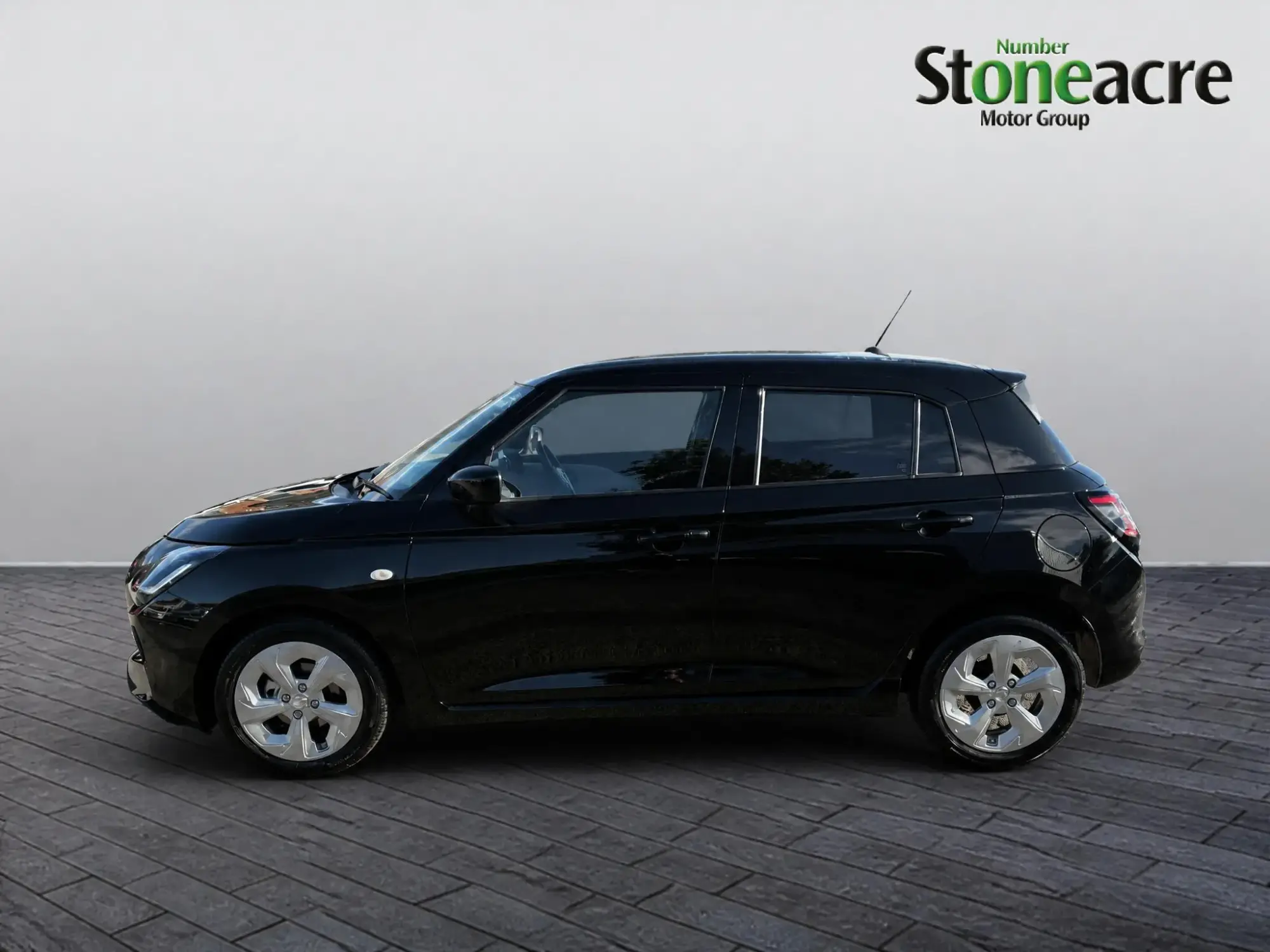 Suzuki Swift Image 5 Suzuki Swift Image 5