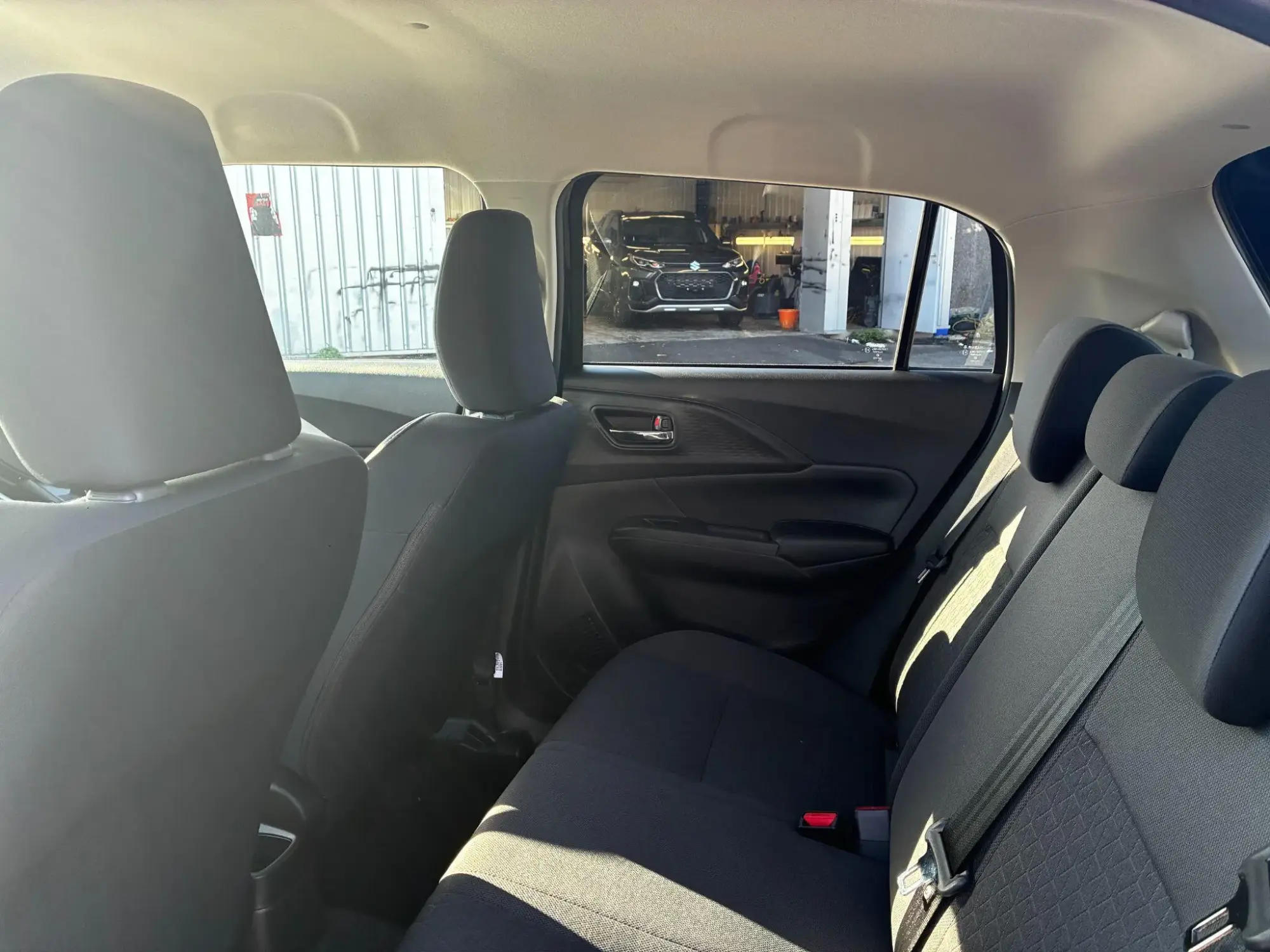 Suzuki Swift Image 28 Suzuki Swift Image 28