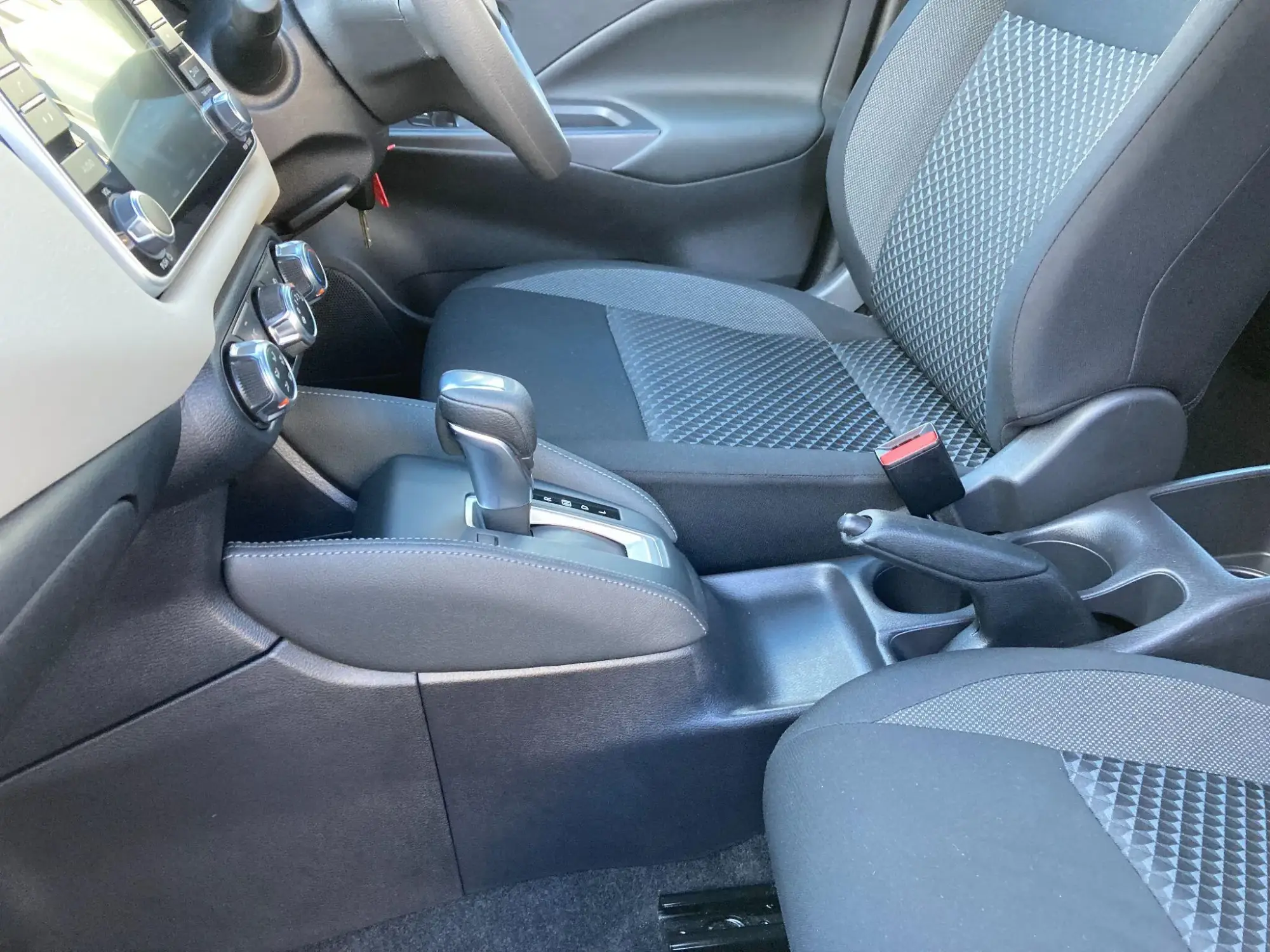 Nissan MICRA Image 26