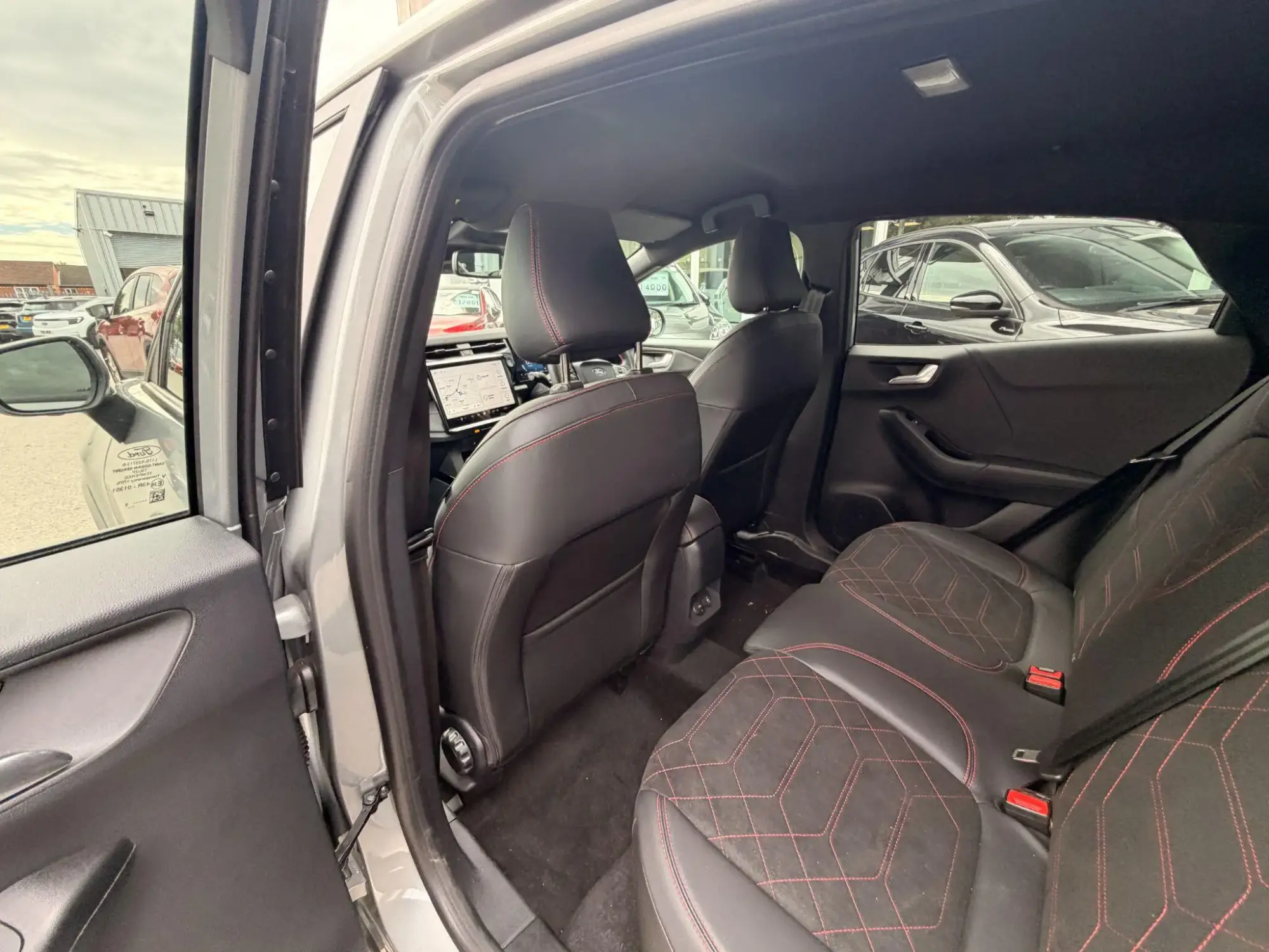 Ford Puma Image 17