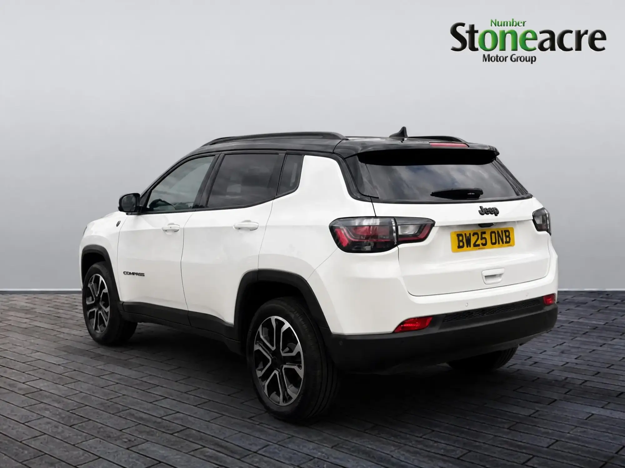Jeep Compass e-Hybrid Image 4 Jeep Compass e-Hybrid Image 4