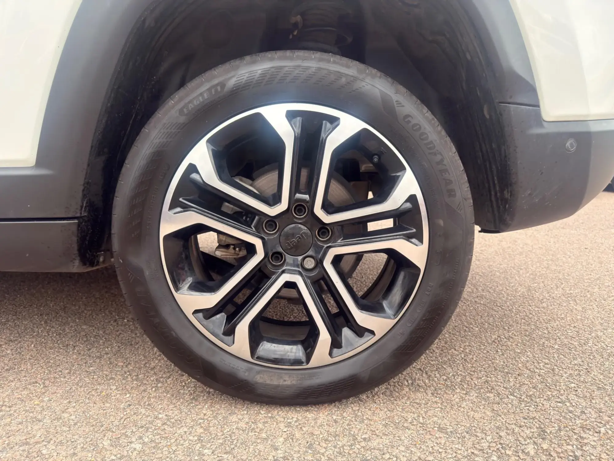 Jeep Compass e-Hybrid Image 23 Jeep Compass e-Hybrid Image 23