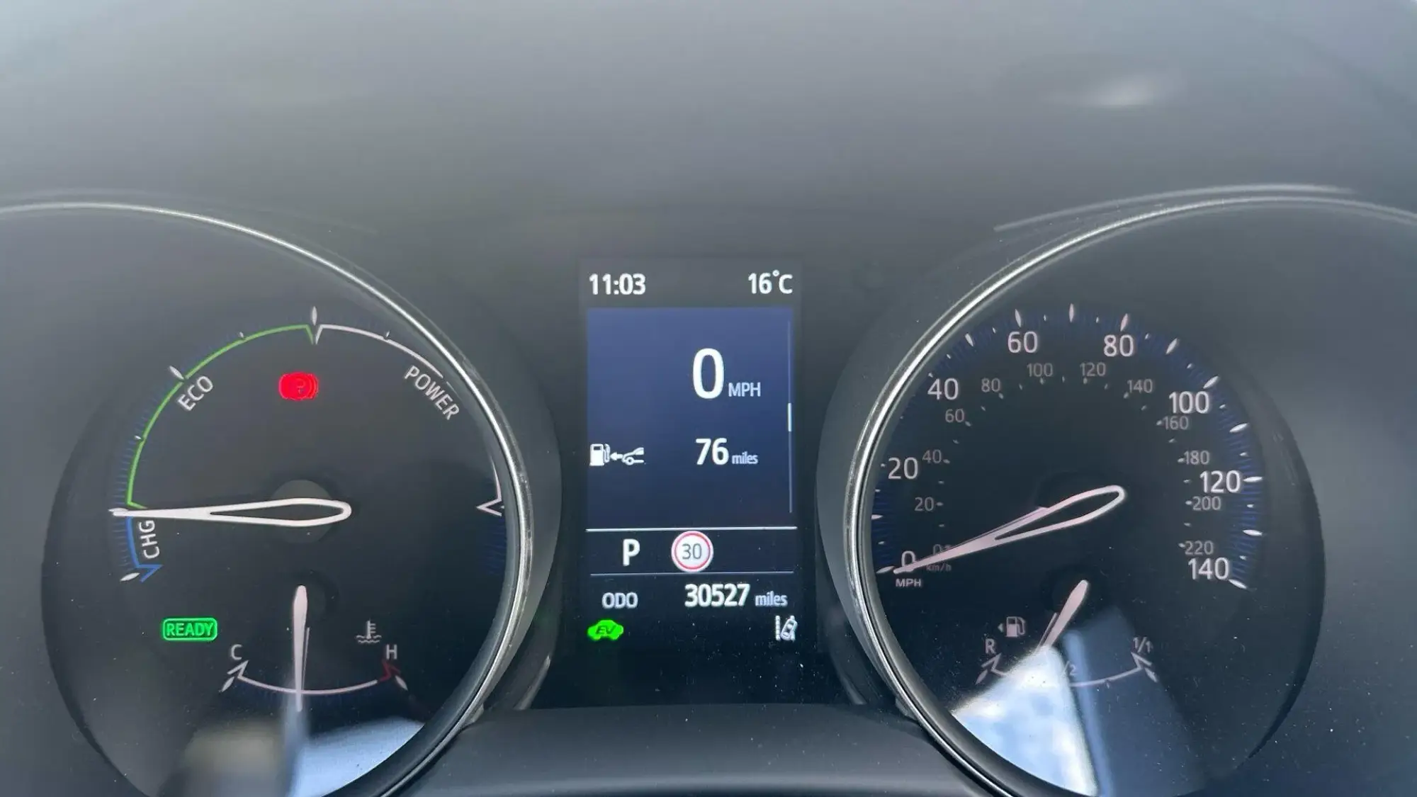 Toyota C-HR Hybrid Image 13