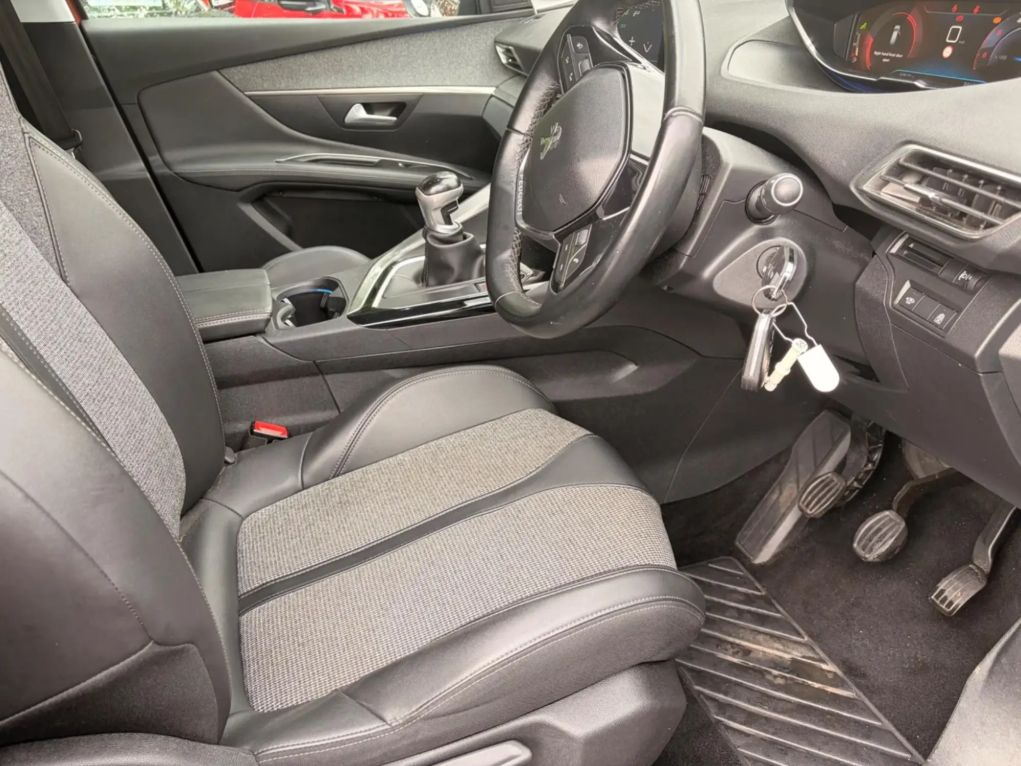 Peugeot 3008 Image 14 Peugeot 3008 Image 14