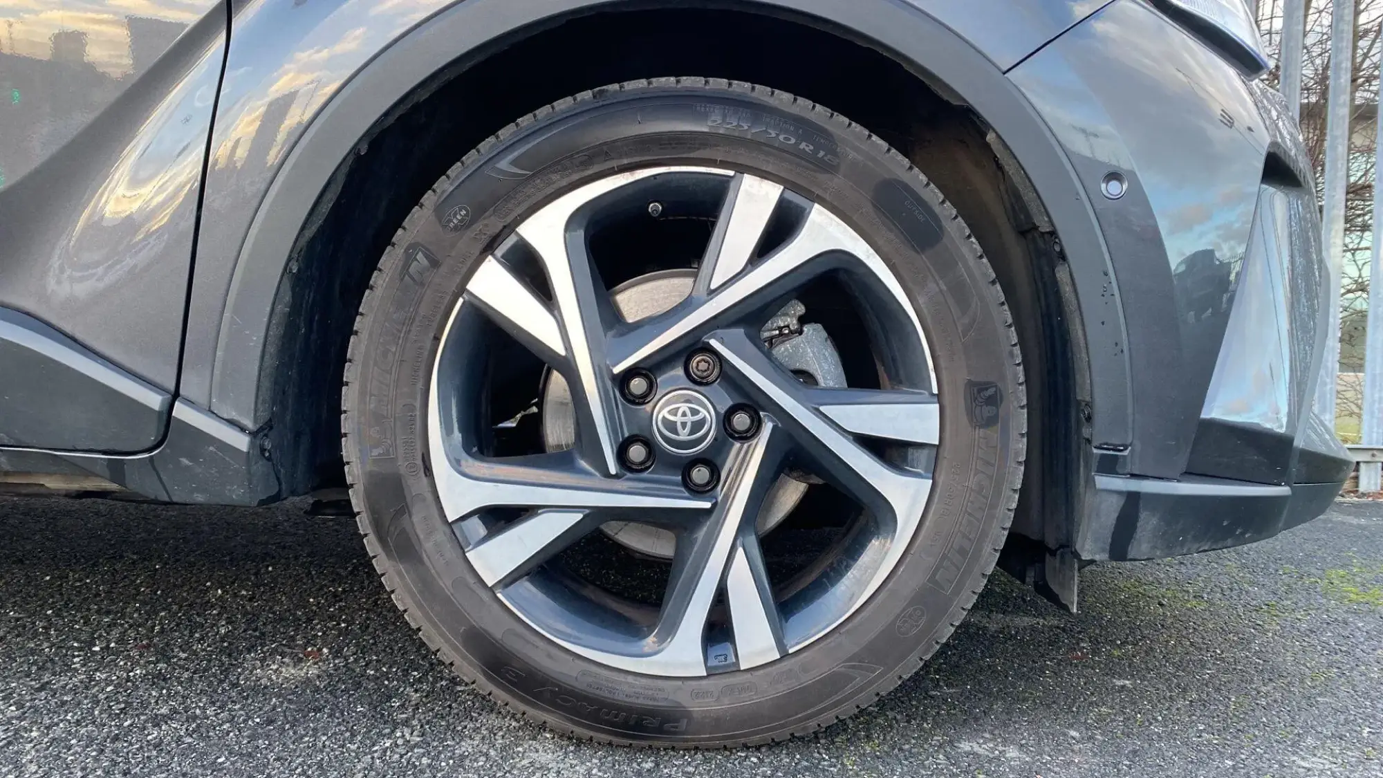 Toyota C-HR Self-Charging Hybrid Image 18 Toyota C-HR Self-Charging Hybrid Image 18