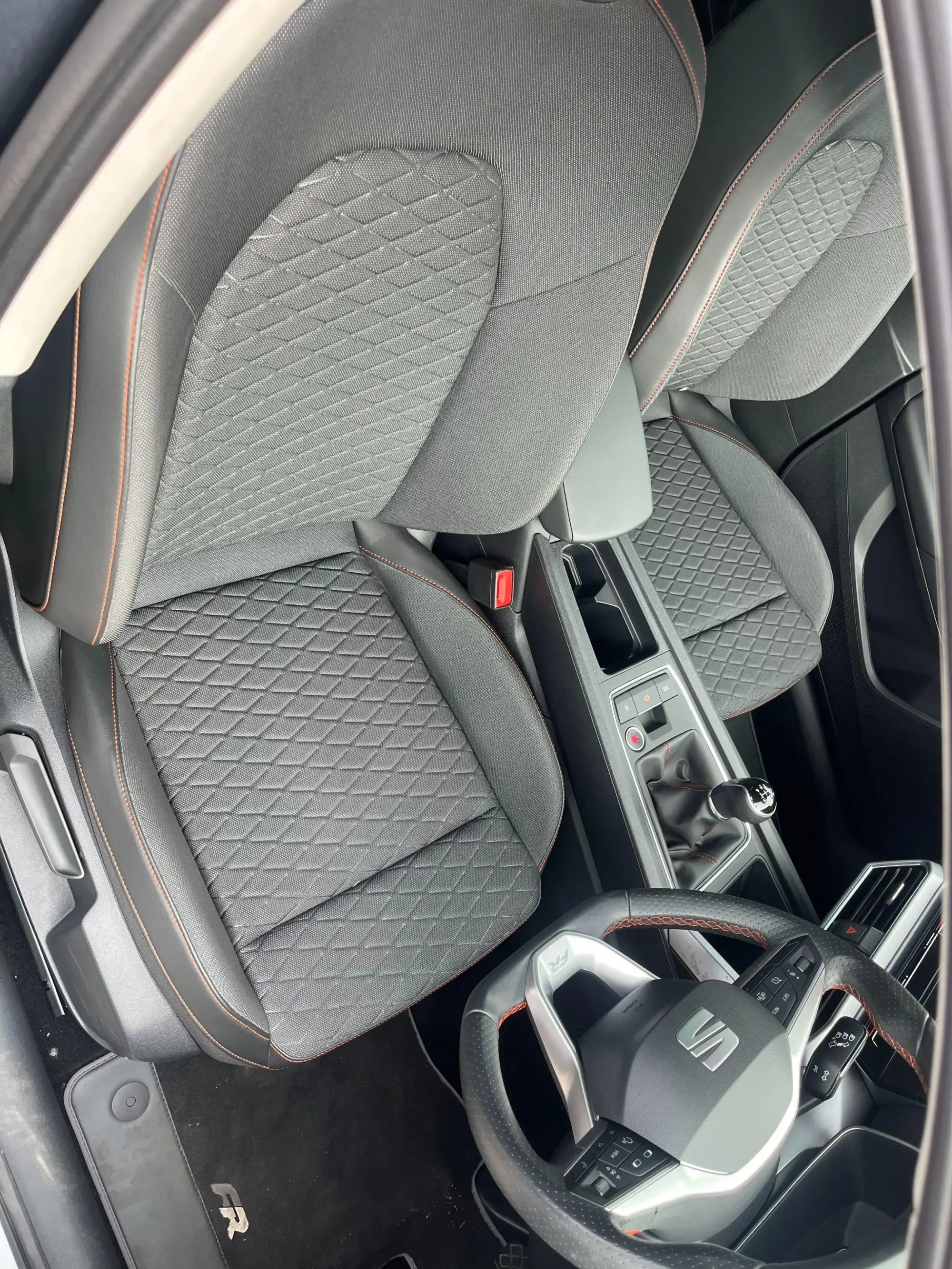 SEAT Leon Image 11 SEAT Leon Image 11