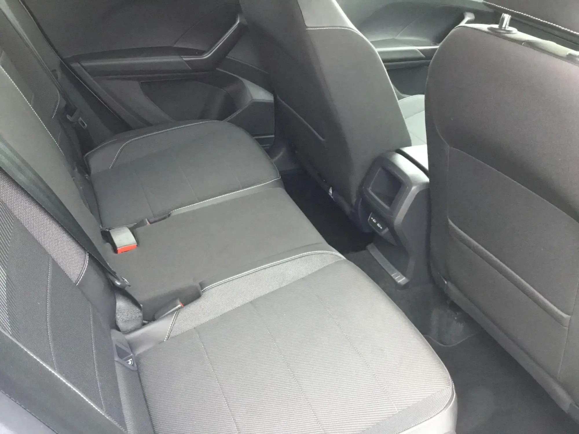 Volkswagen T-Cross Image 20