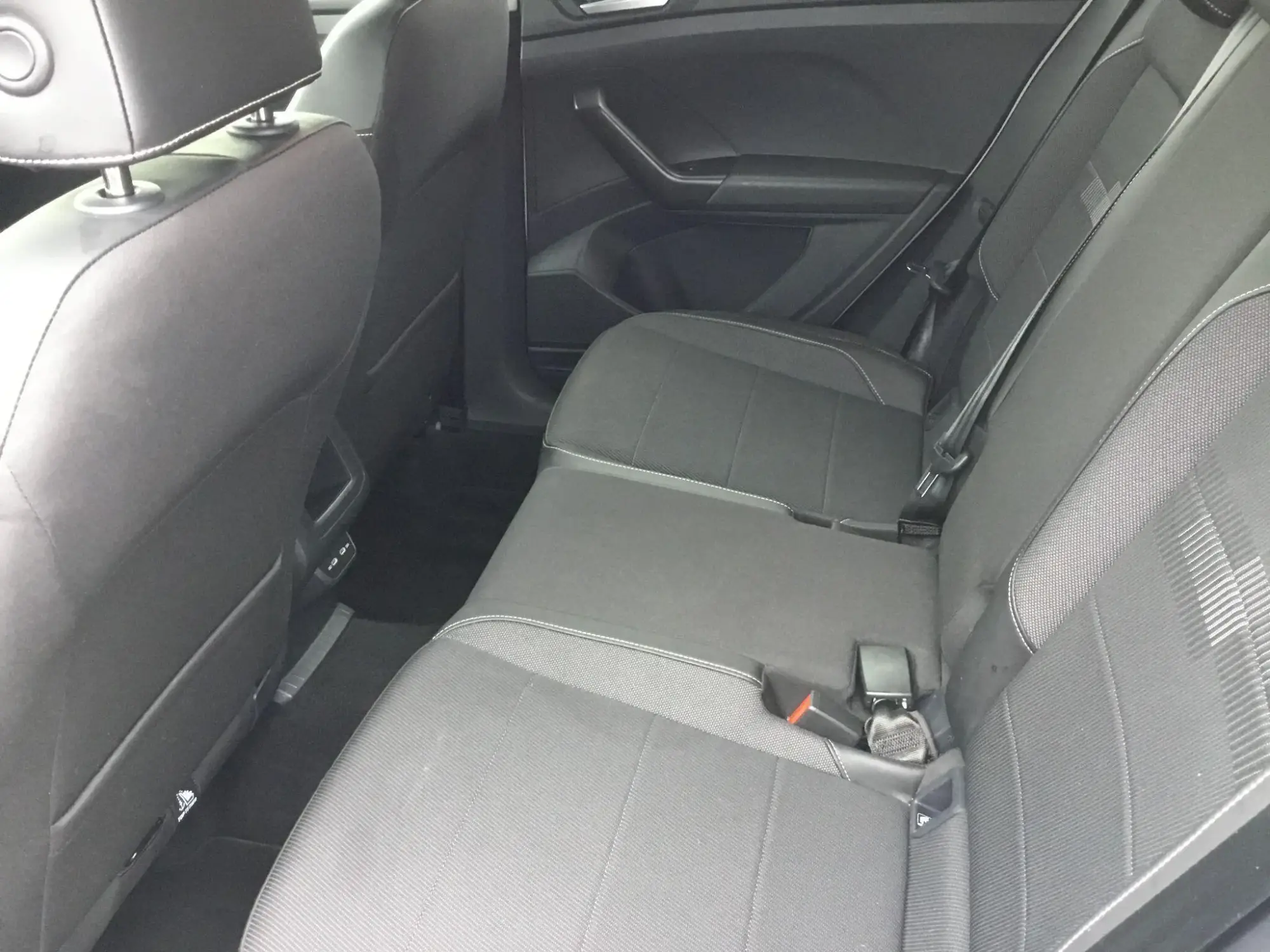 Volkswagen T-Cross Image 21