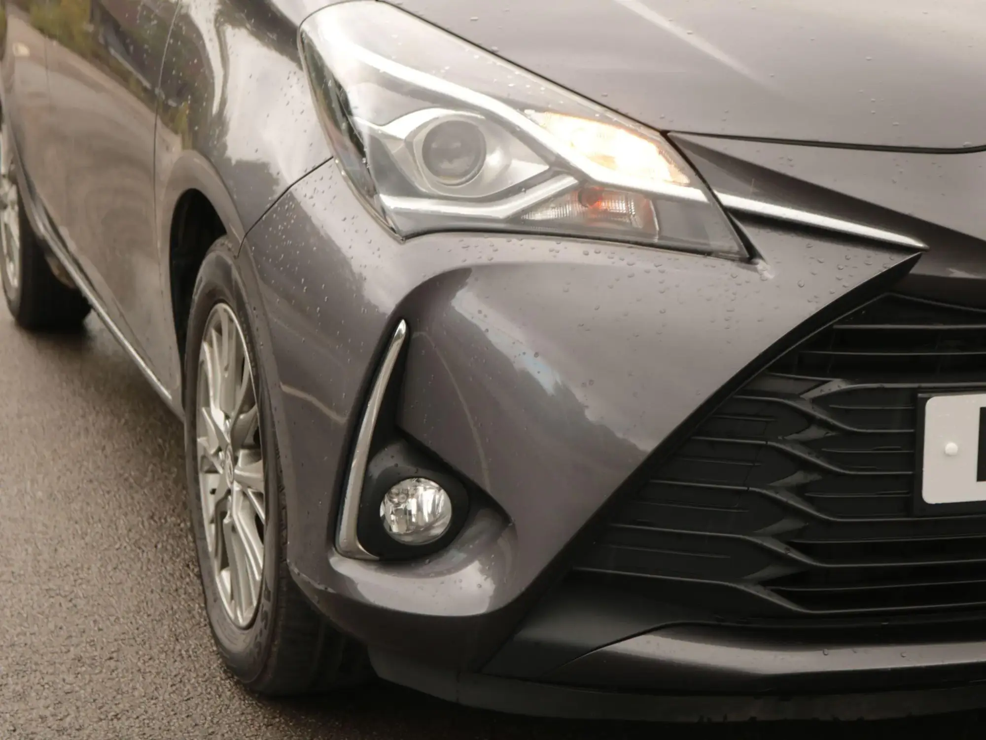 Toyota Yaris Image 9 Toyota Yaris Image 9