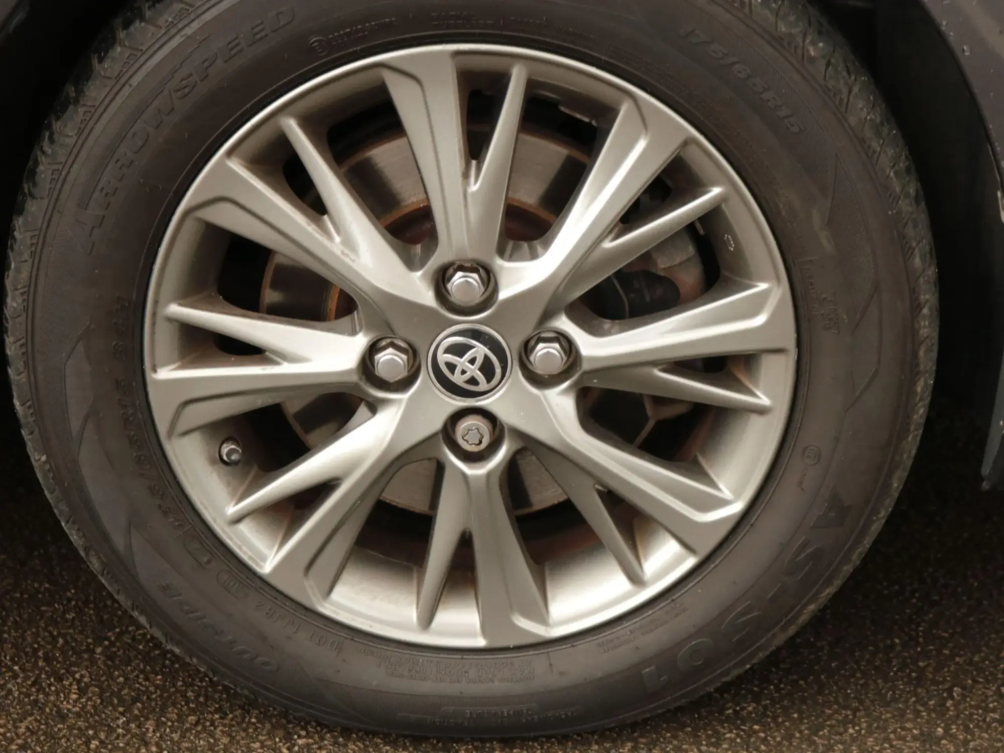 Toyota Yaris Image 10 Toyota Yaris Image 10
