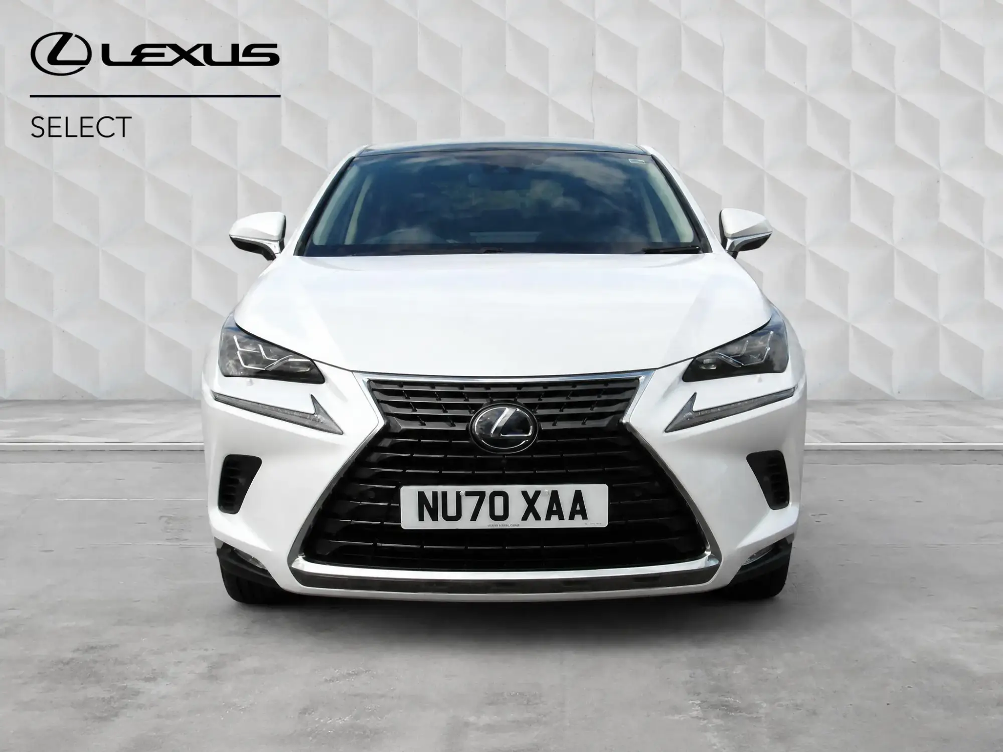 Lexus NX Self-Charging Hybrid 2.5 300h Takumi E-CVT 4WD Euro 6 (s/s) 5dr NU70XAA Image 2