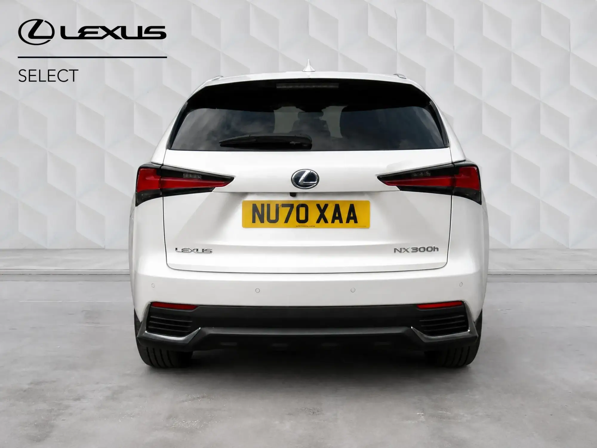 Lexus NX Self-Charging Hybrid Image 6 Lexus NX Self-Charging Hybrid Image 6