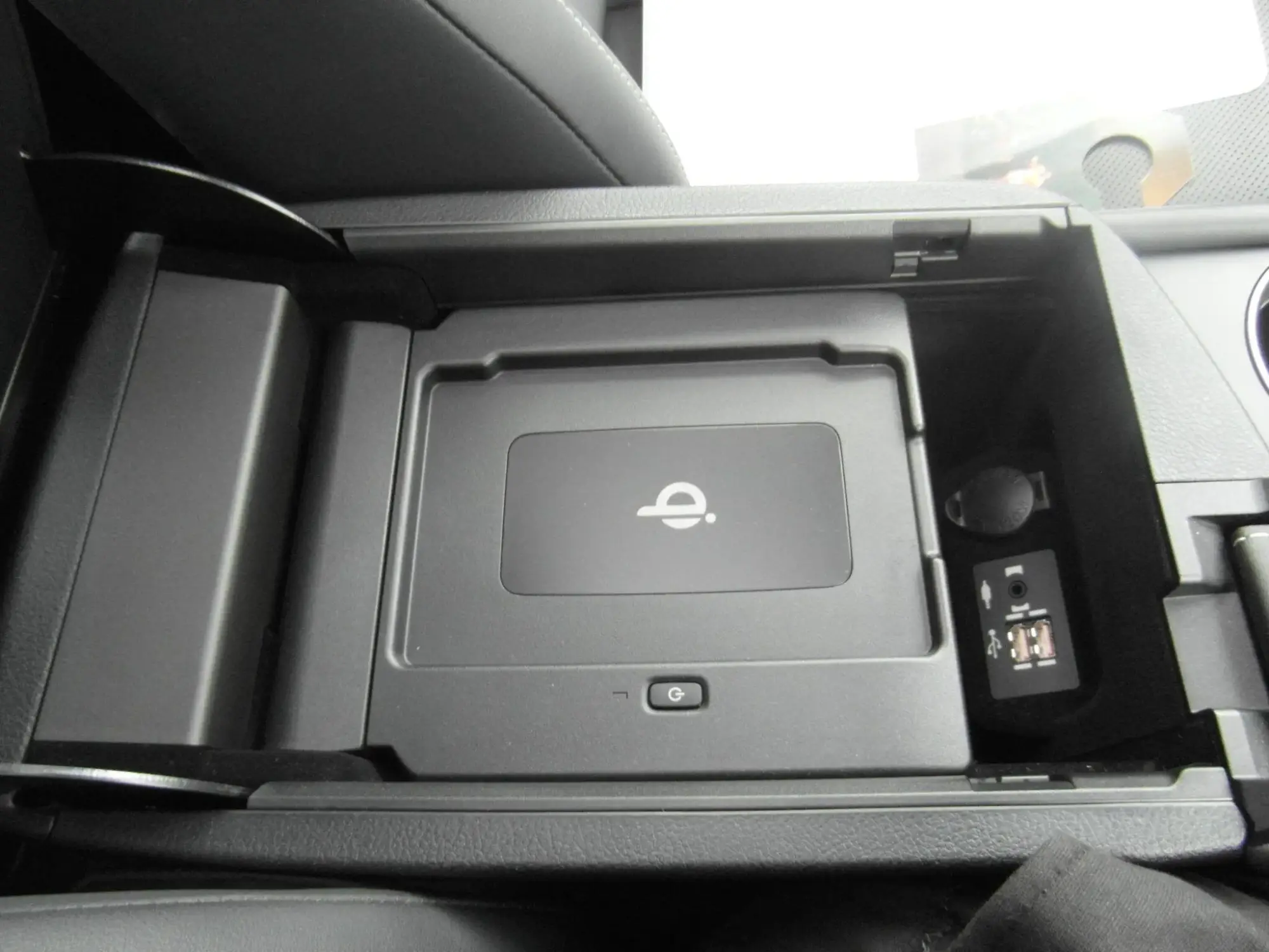 Lexus NX Self-Charging Hybrid Image 21 Lexus NX Self-Charging Hybrid Image 21