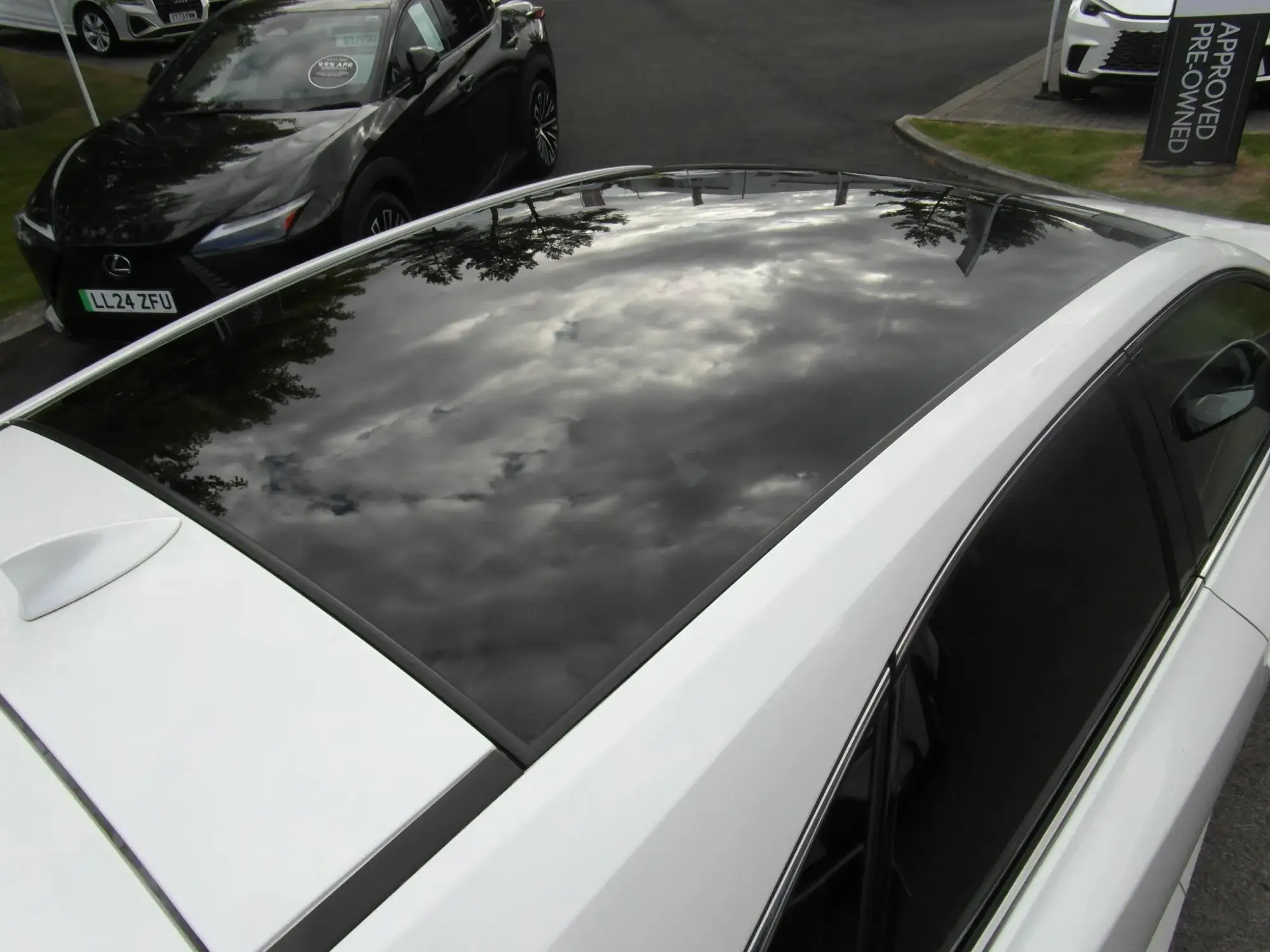 Lexus NX Self-Charging Hybrid Image 30 Lexus NX Self-Charging Hybrid Image 30