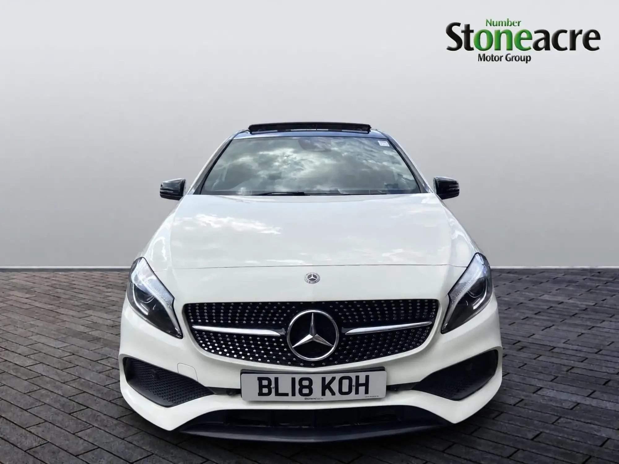 Mercedes-Benz A-Class 2.1 A200d AMG Line (Premium Plus) Hatchback 5dr Diesel 7G-DCT Euro 6 (s/s) (136 ps) BL18KOH Image 2 Mercedes-Benz A-Class 2.1 A200d AMG Line (Premium Plus) Hatchback 5dr Diesel 7G-DCT Euro 6 (s/s) (136 ps) BL18KOH Image 2