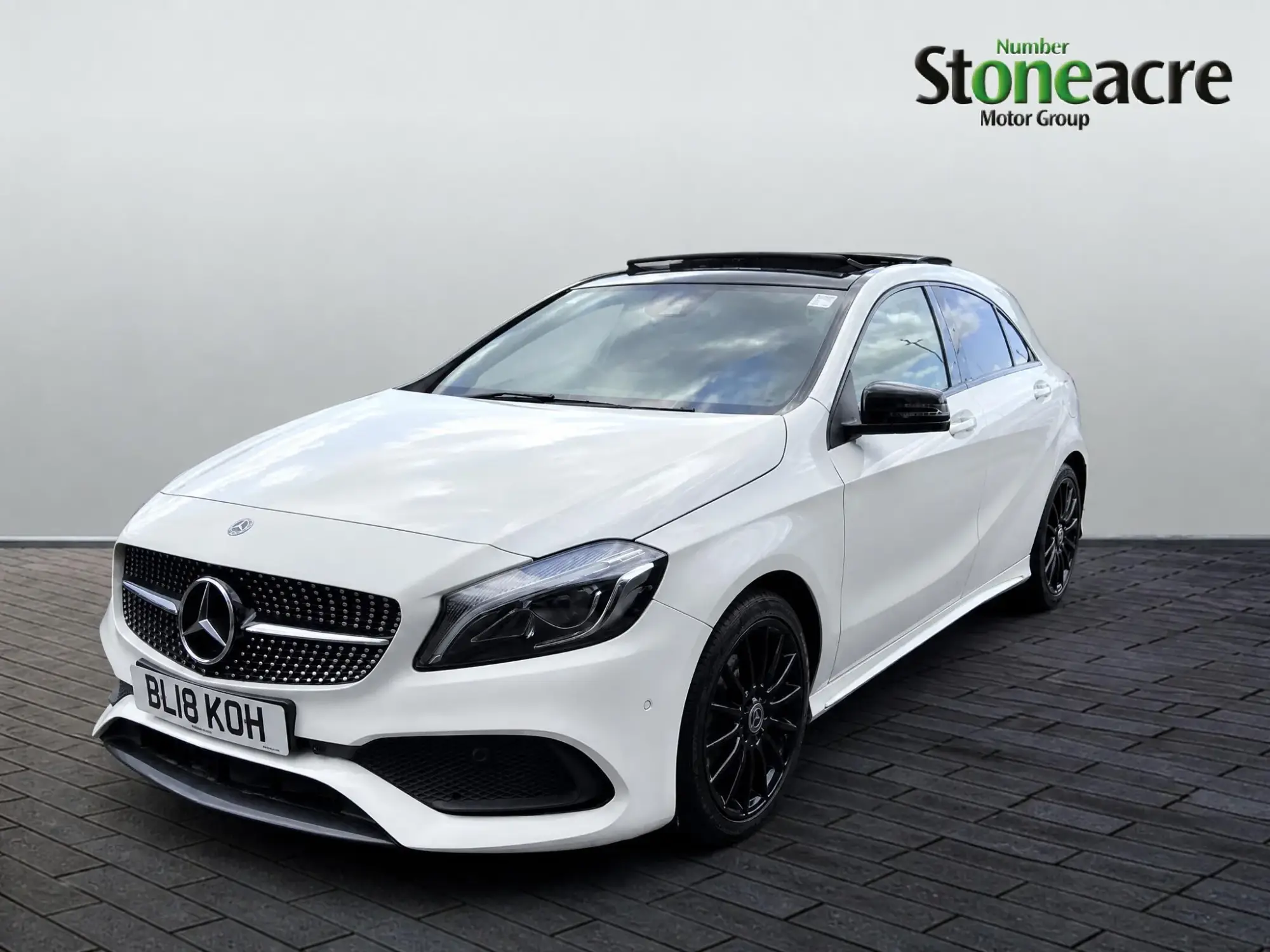 Mercedes-Benz A-Class 2.1 A200d AMG Line (Premium Plus) Hatchback 5dr Diesel 7G-DCT Euro 6 (s/s) (136 ps) BL18KOH Image 3 Mercedes-Benz A-Class 2.1 A200d AMG Line (Premium Plus) Hatchback 5dr Diesel 7G-DCT Euro 6 (s/s) (136 ps) BL18KOH Image 3
