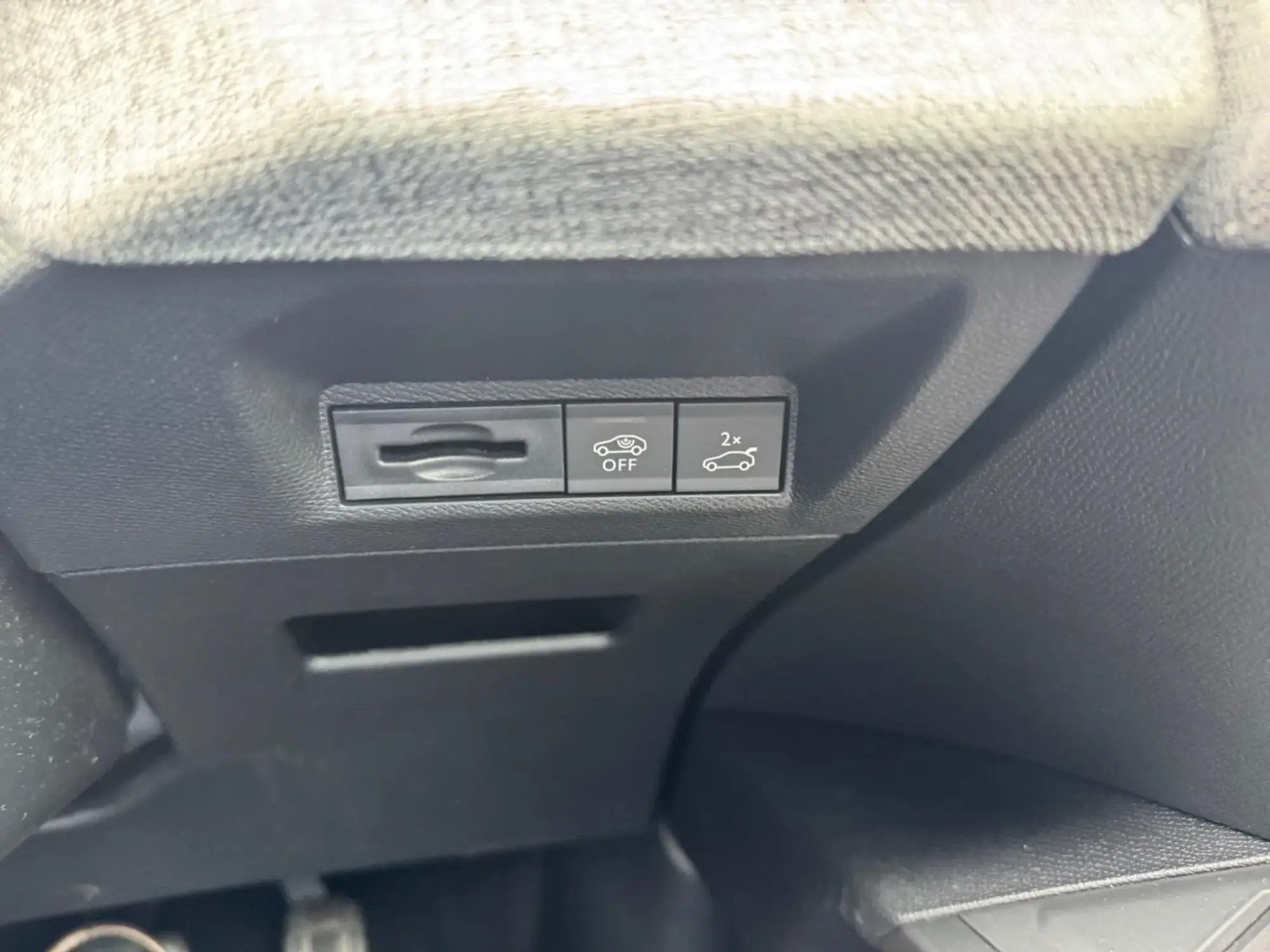 Peugeot 3008 Image 13