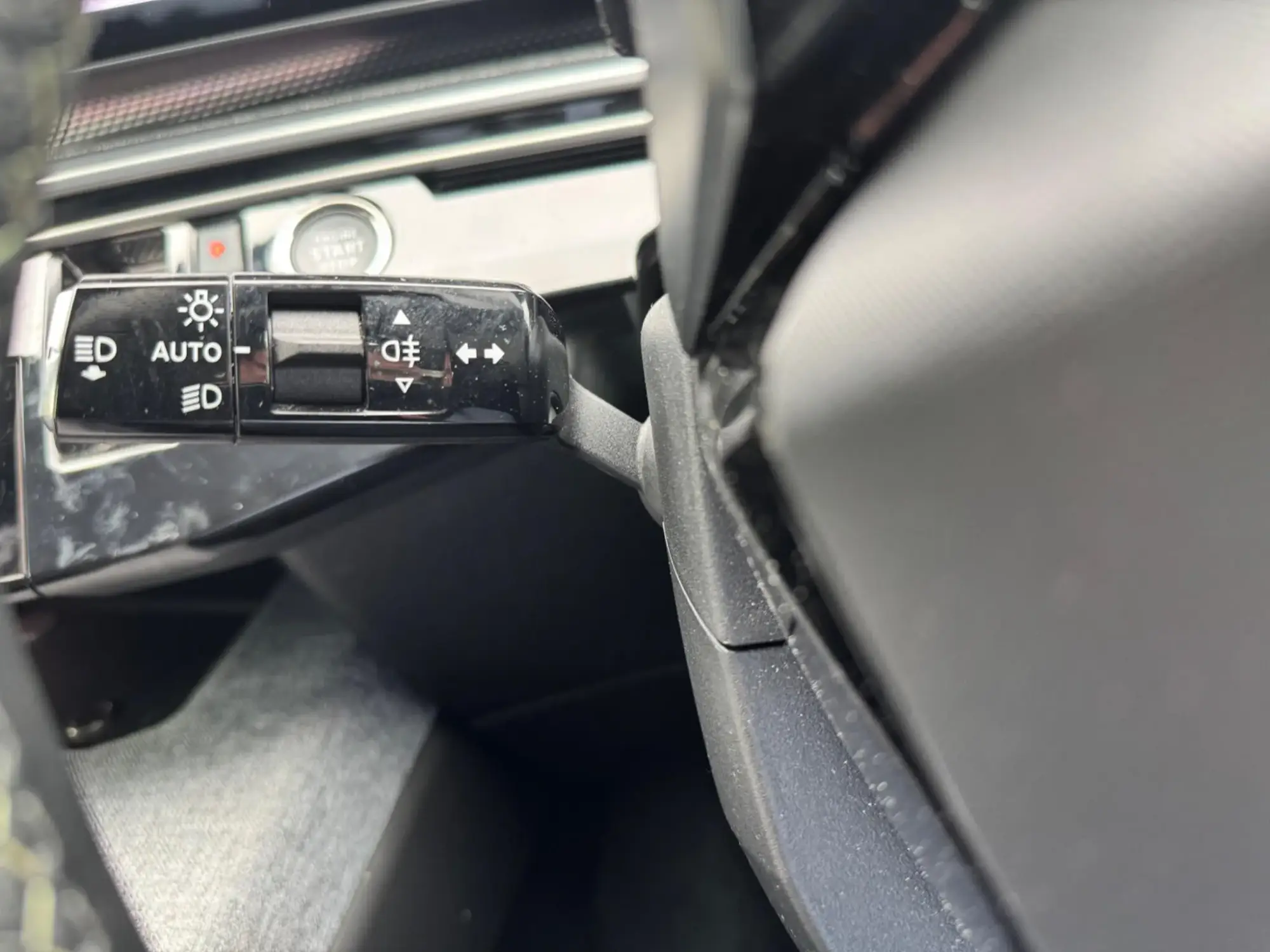 Peugeot 3008 Image 18