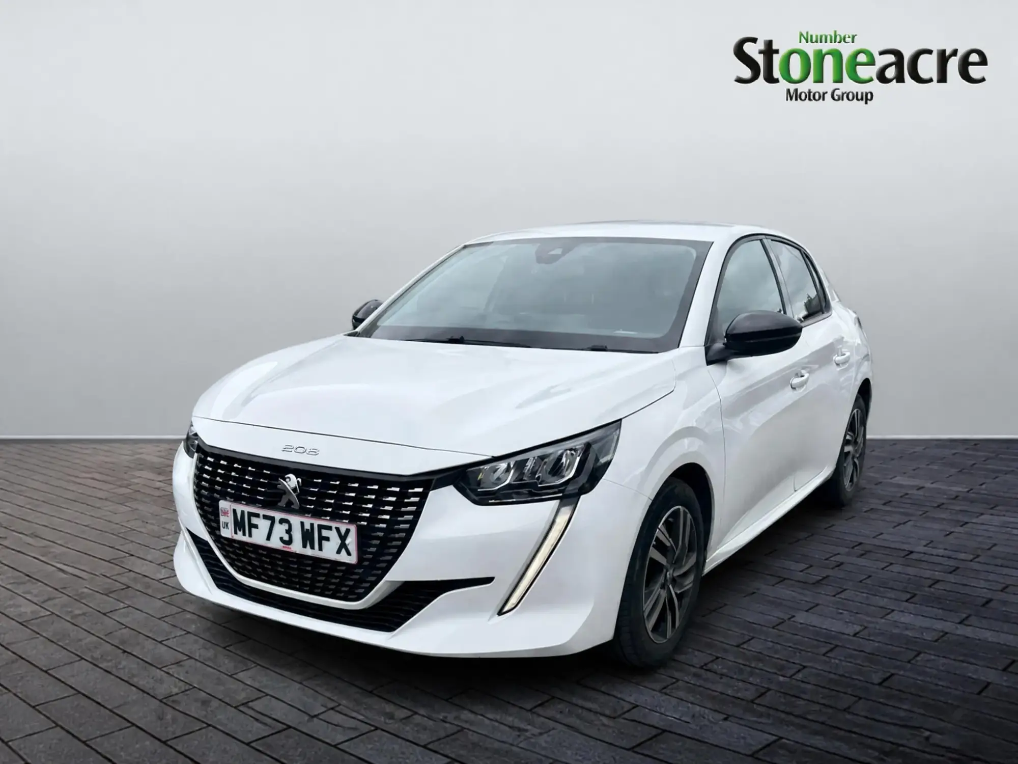 Peugeot 208 1.2 PureTech Allure Premium + Hatchback 5dr Petrol Manual Euro 6 (s/s) (100 ps) MF73WFX Image 3