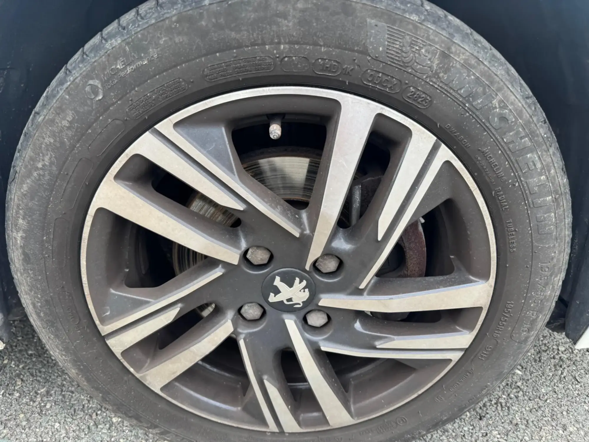 Peugeot 208 Image 15 Peugeot 208 Image 15