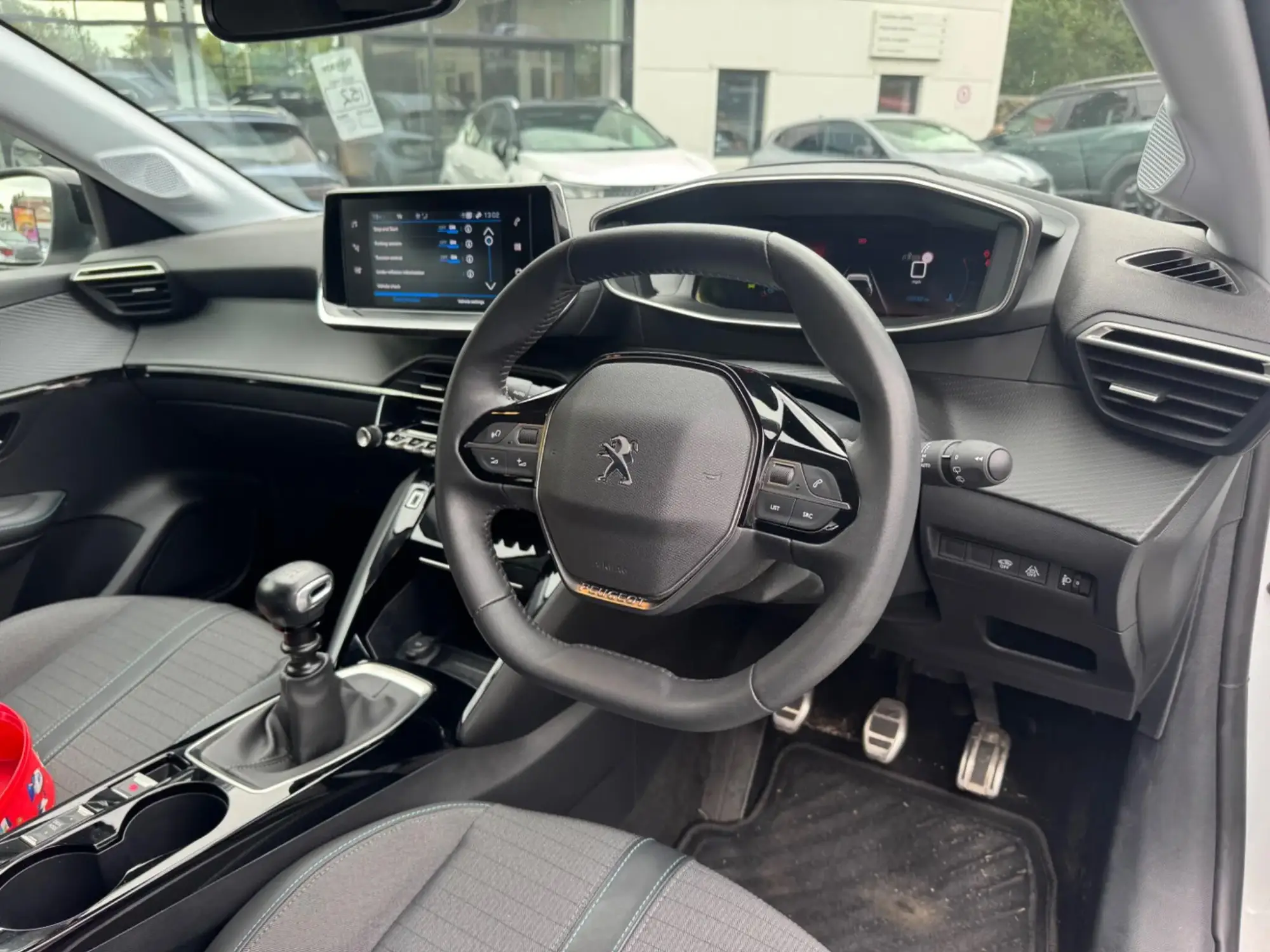 Peugeot 208 Image 27 Peugeot 208 Image 27
