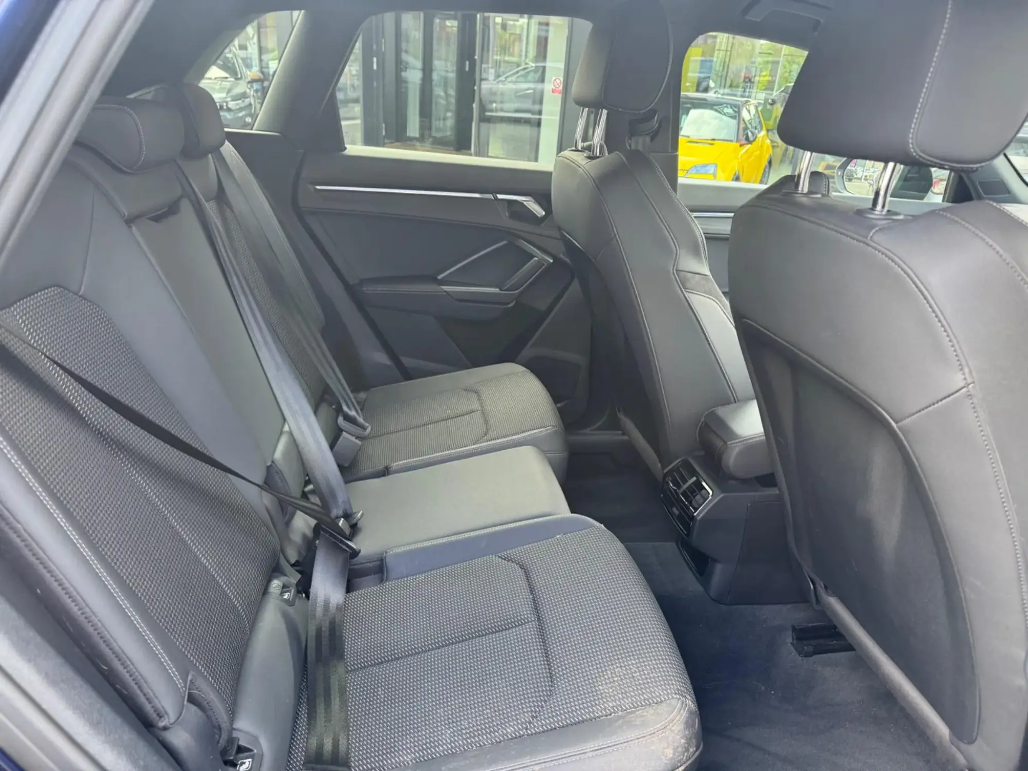 Audi Q3 Image 12 Audi Q3 Image 12